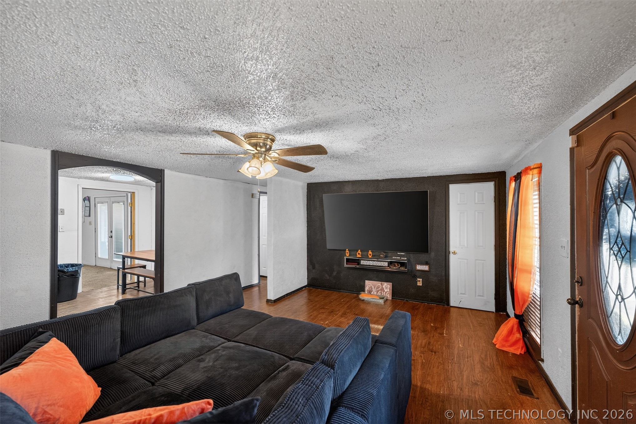 2628540 Property Photo 3