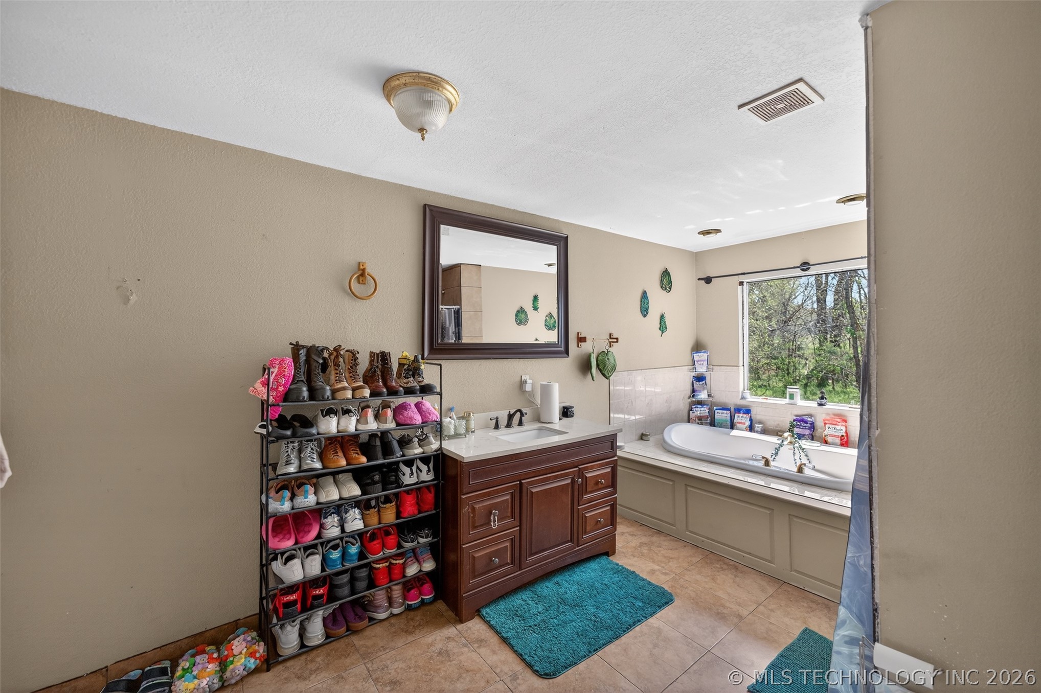2628540 Property Photo 11