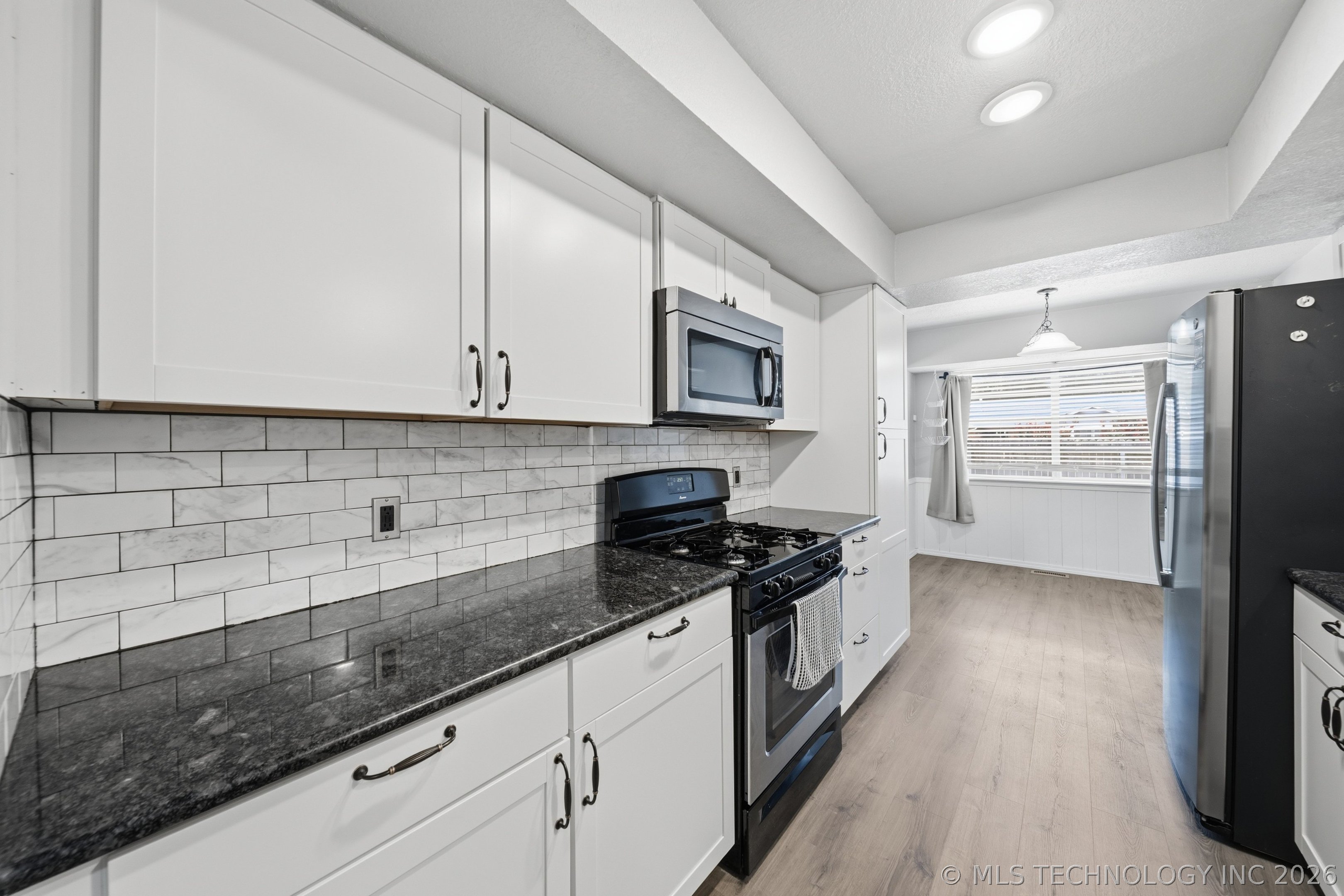 3300 S Ash Place Property Photo 16