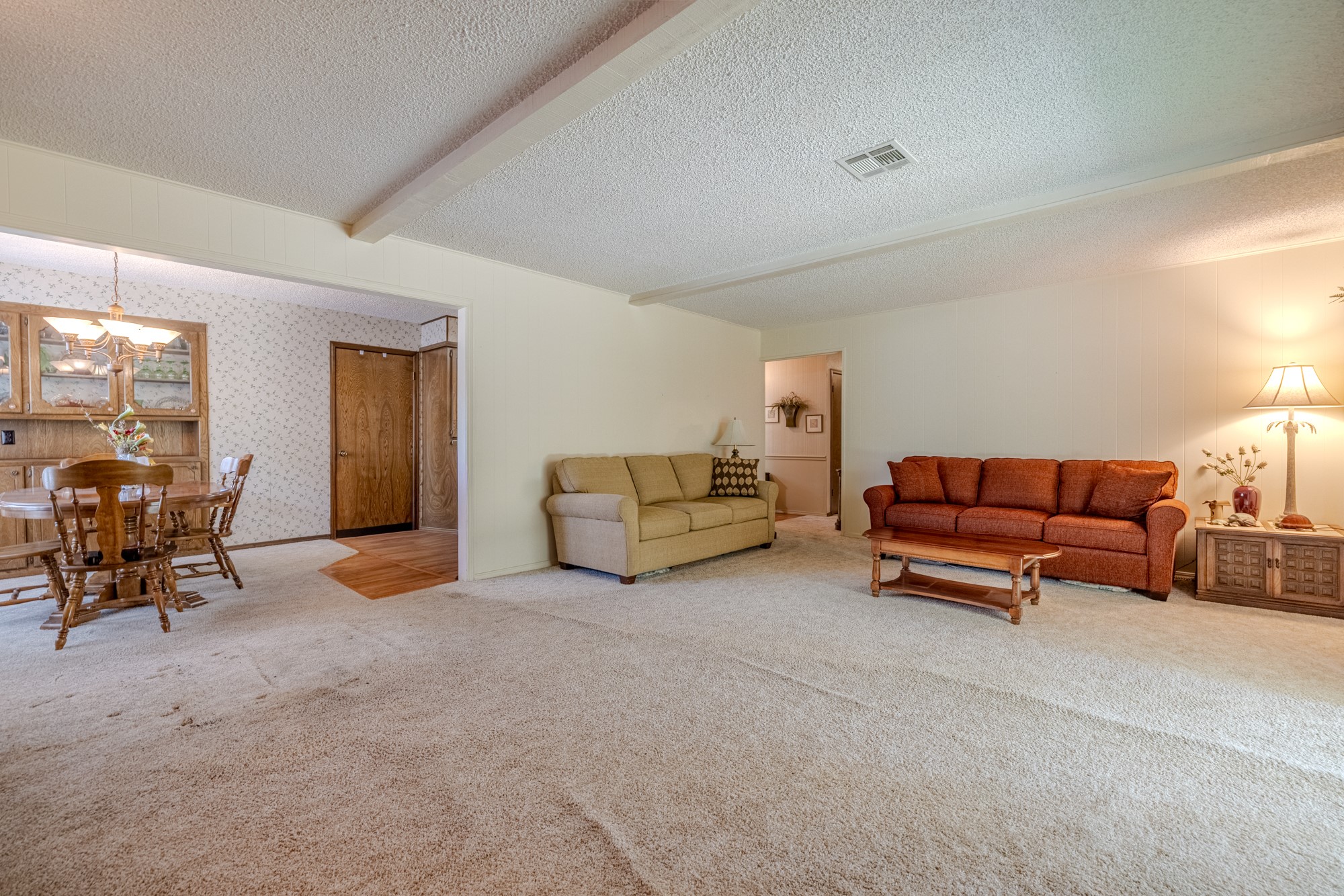 1808 N Chambers Place Property Photo 12