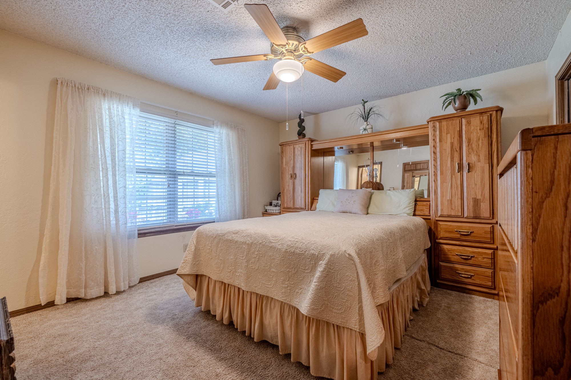 1808 N Chambers Place Property Photo 17