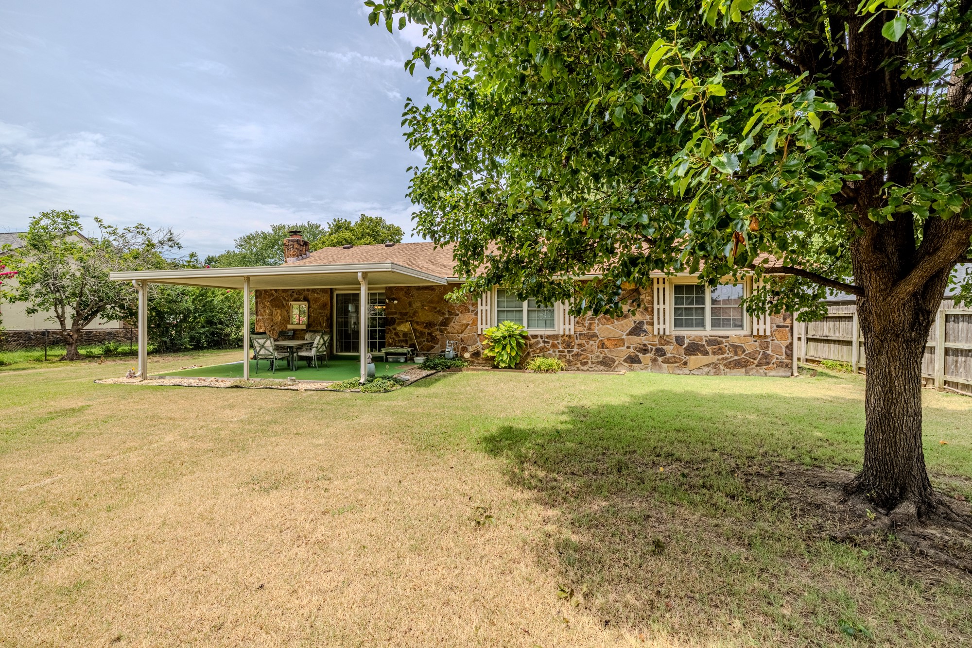 1808 N Chambers Place Property Photo 26