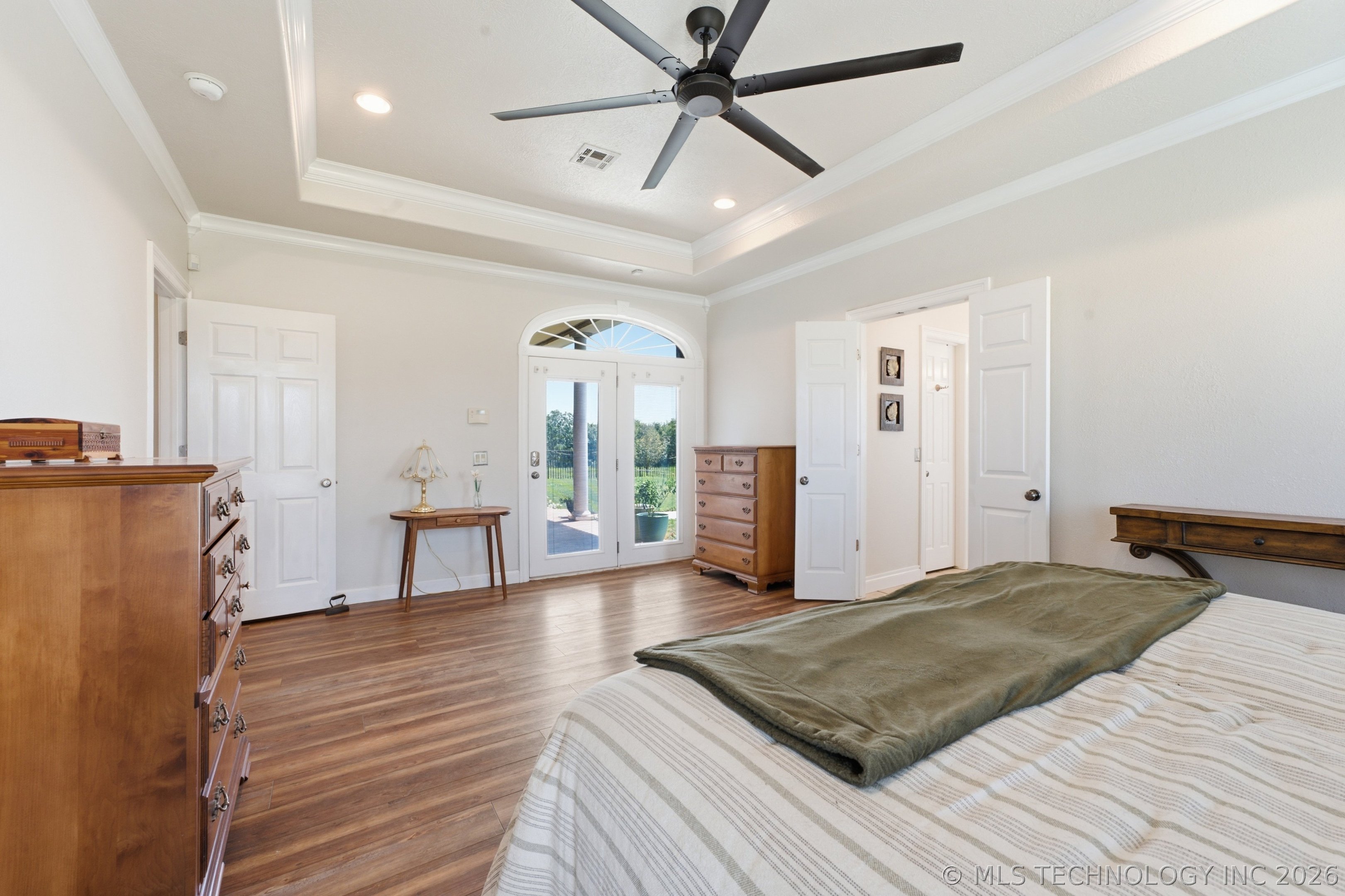 3315 E Ridgewood Drive Property Photo 17