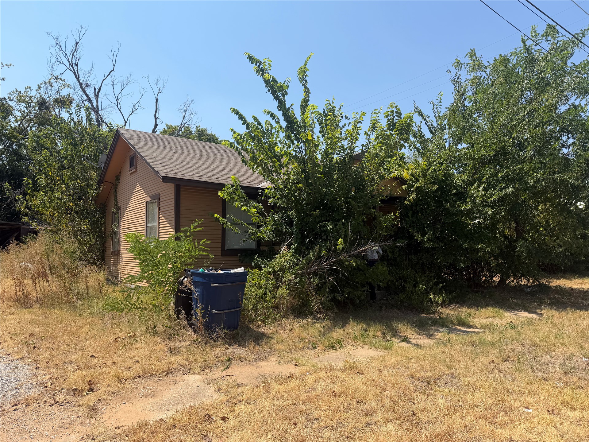 511 5th Street Property Photo 1