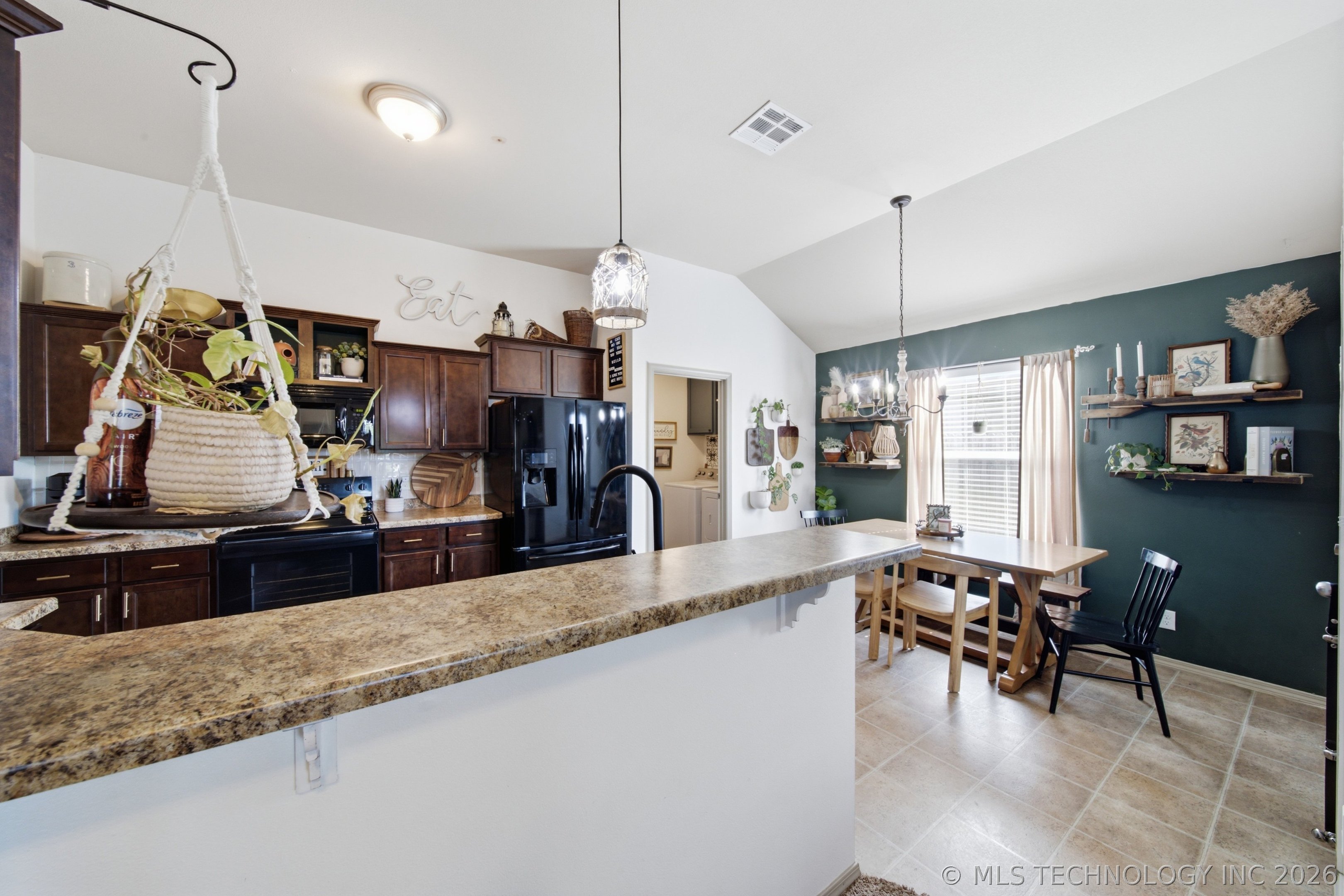 1370 Panther Lane Property Photo 12