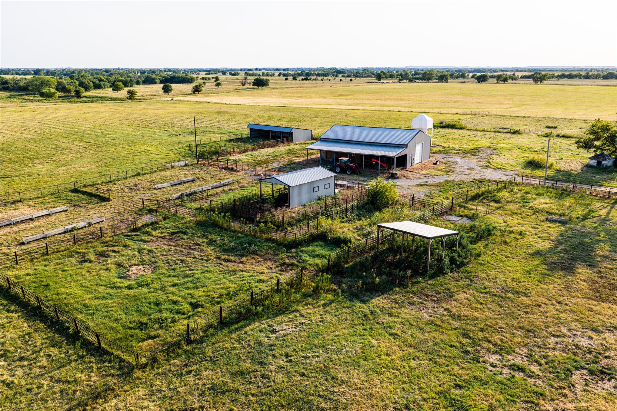 438505 E 370 Road Property Photo 24