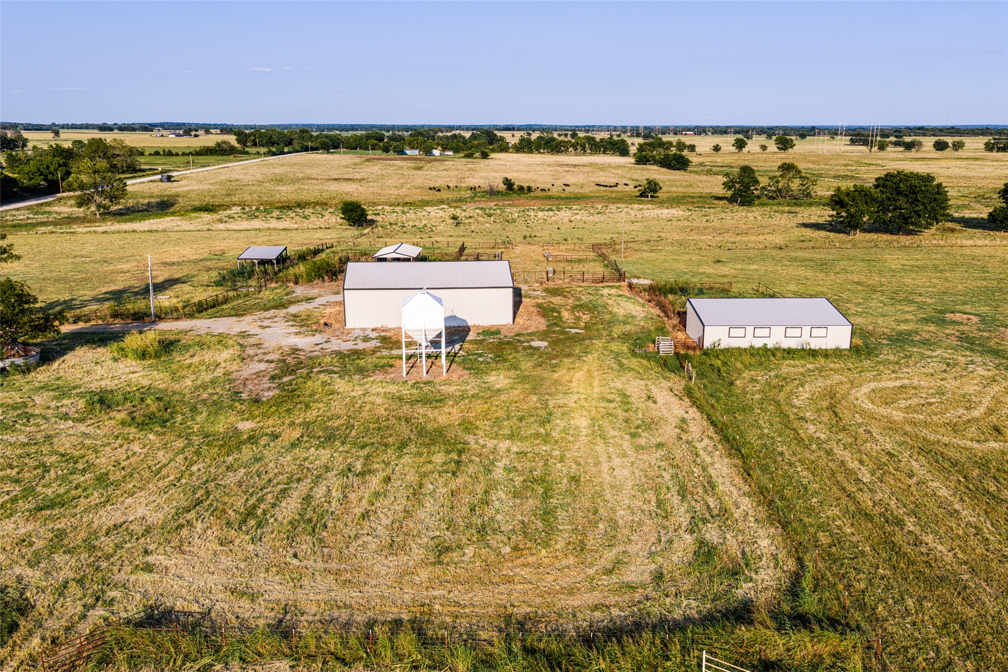 438505 E 370 Road Property Photo 25