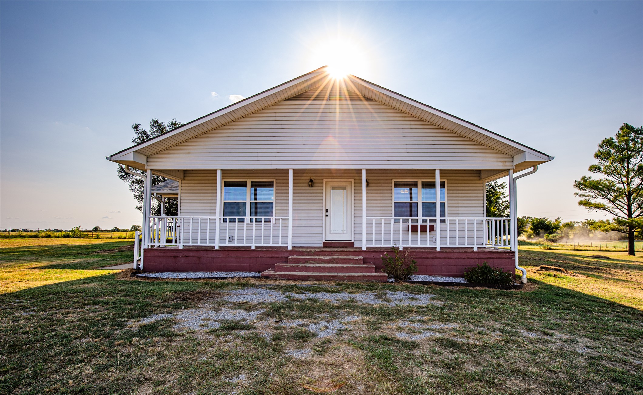 438505 E 370 Road Property Photo 32