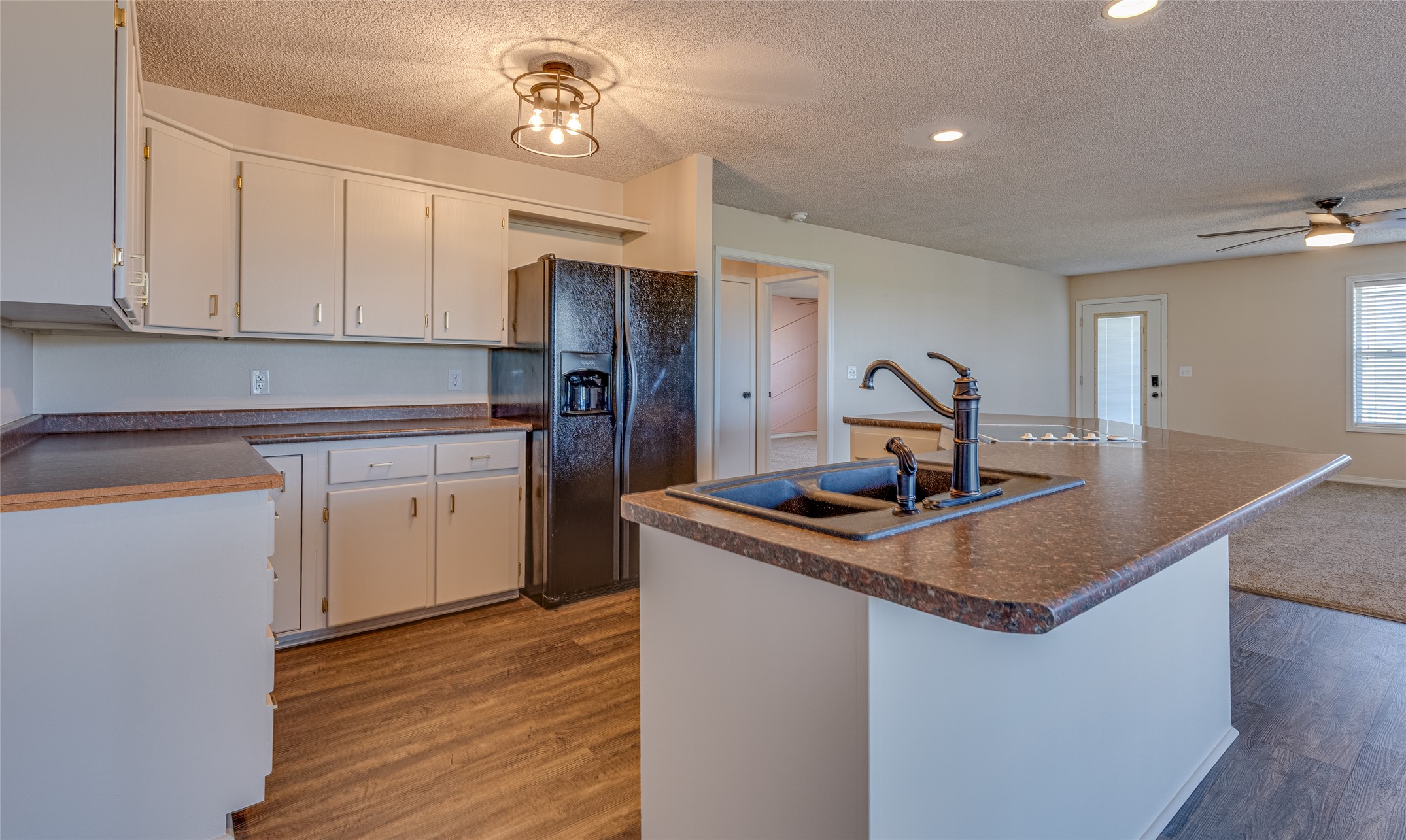 438505 E 370 Road Property Photo 46
