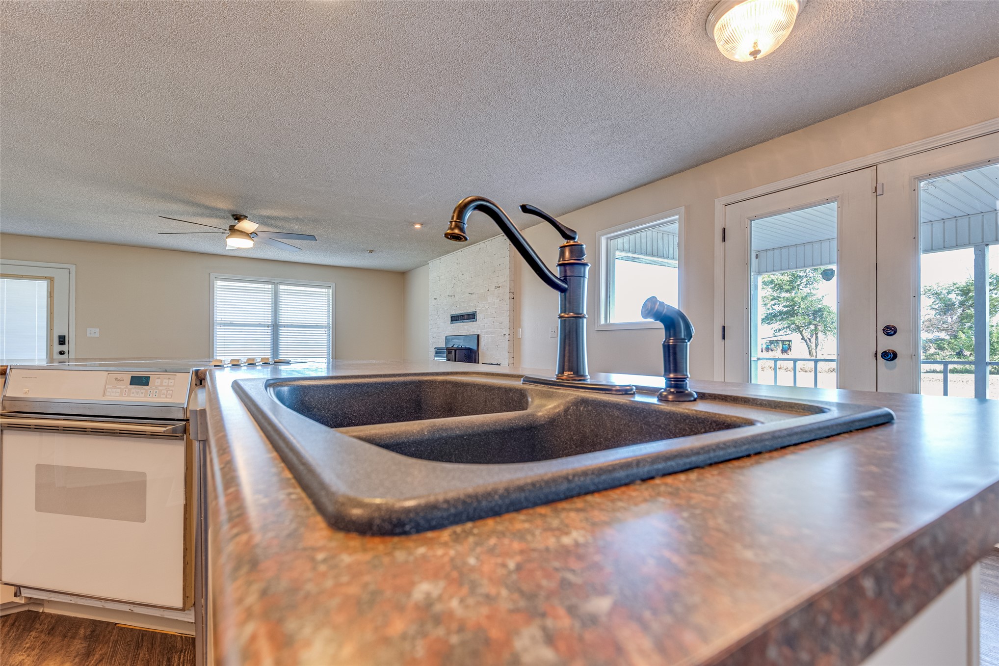 438505 E 370 Road Property Photo 48