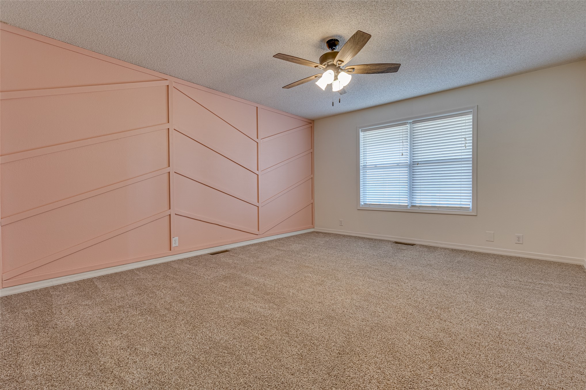 438505 E 370 Road Property Photo 67