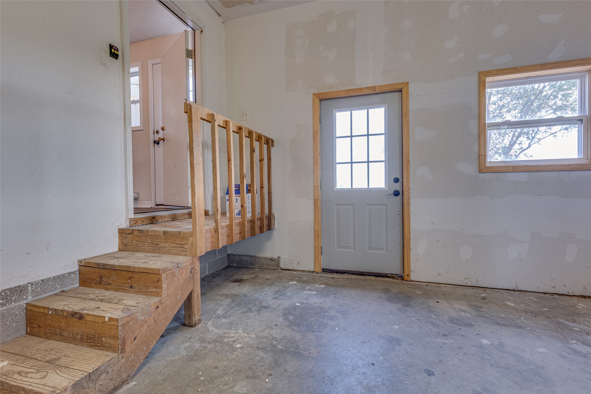 438505 E 370 Road Property Photo 70