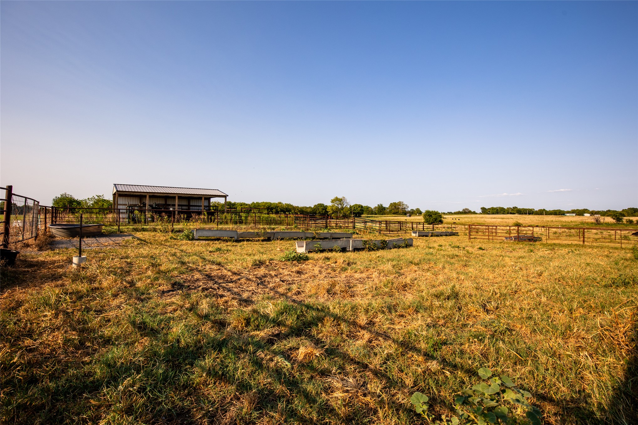 438505 E 370 Road Property Photo 86