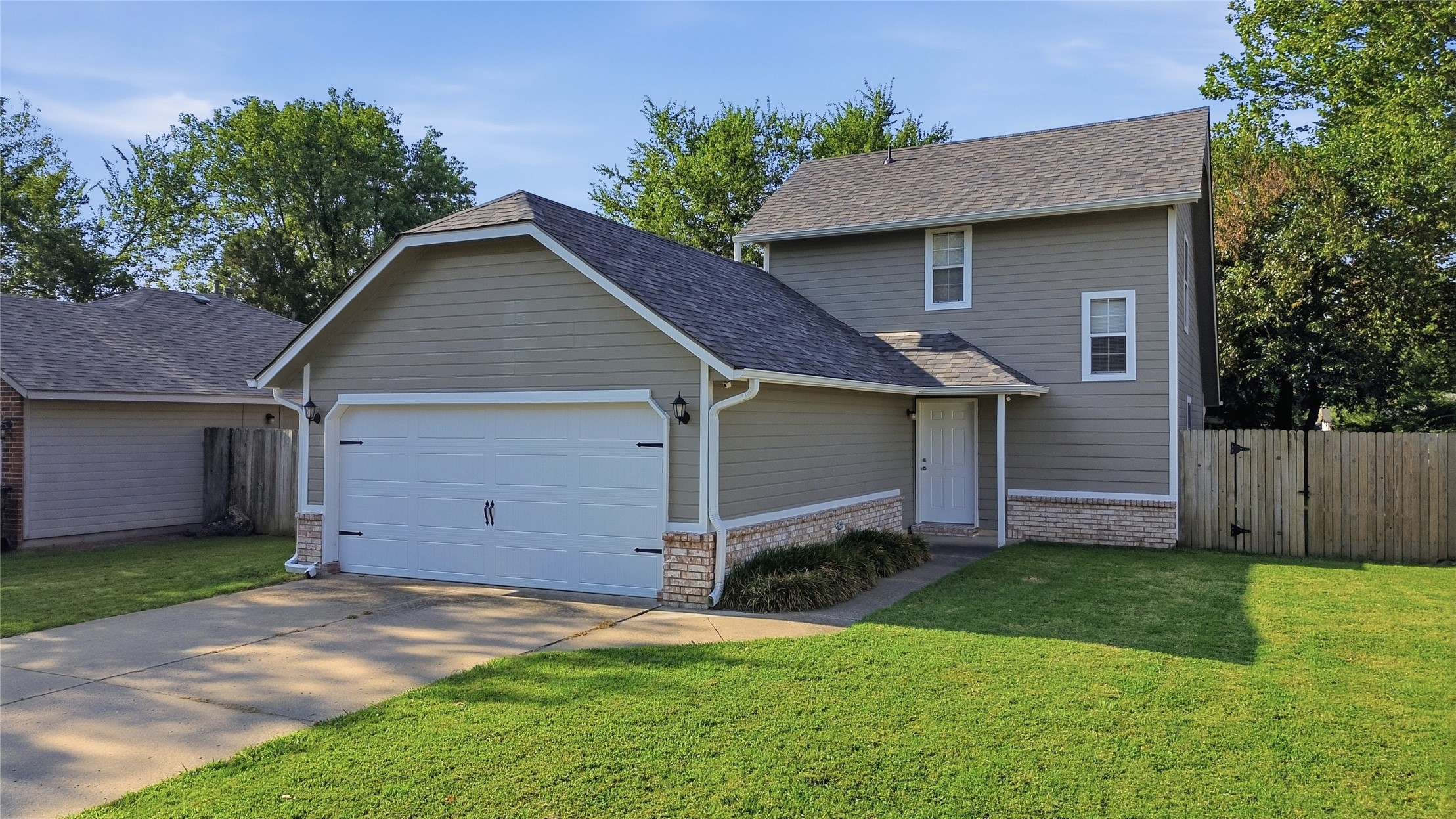 9452 E Cherrywood Drive Property Photo 1
