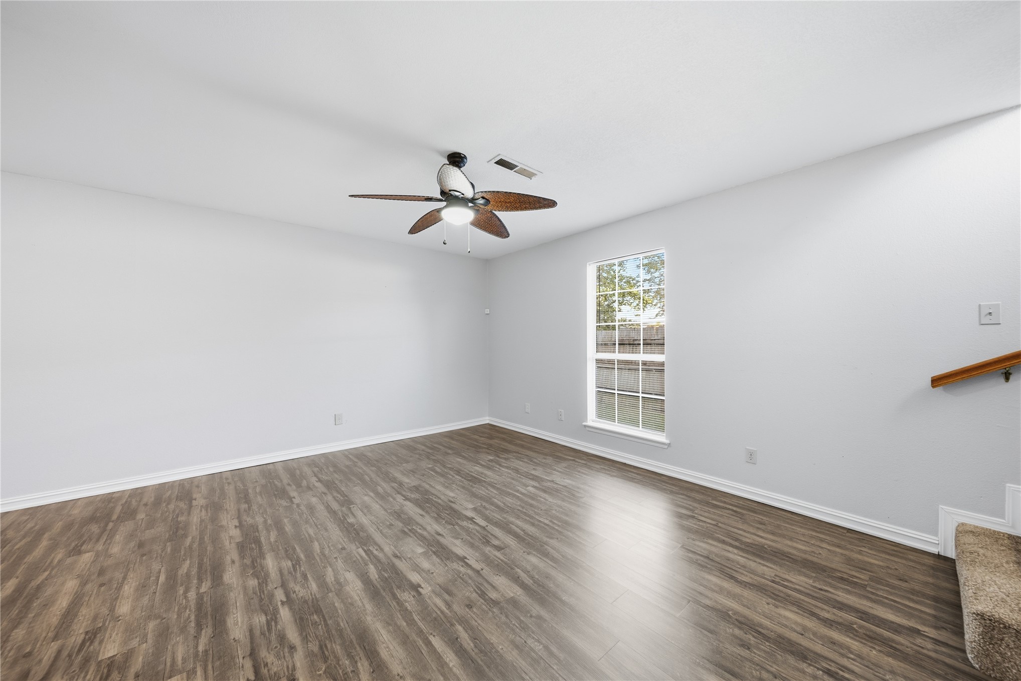 9452 E Cherrywood Drive Property Photo 6