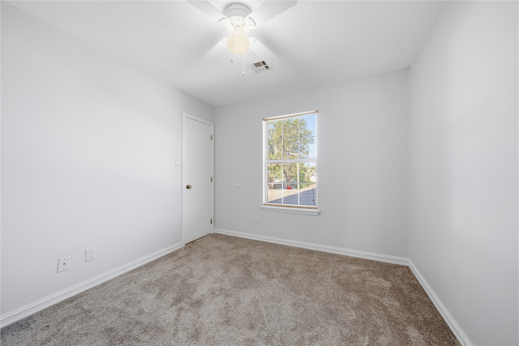 9452 E Cherrywood Drive Property Photo 22