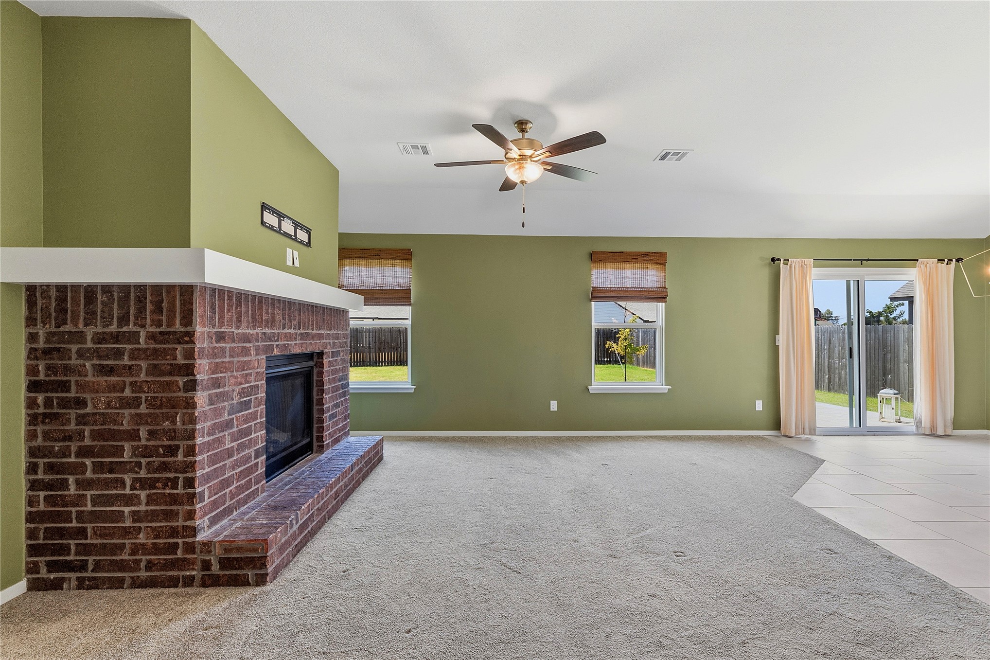 13410 S 94 Avenue E Property Photo 5
