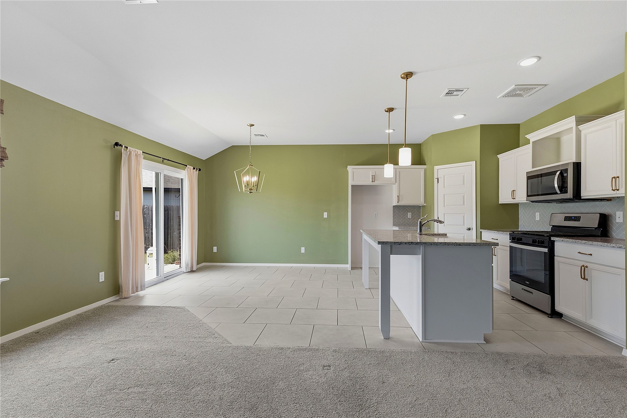 13410 S 94 Avenue E Property Photo 8
