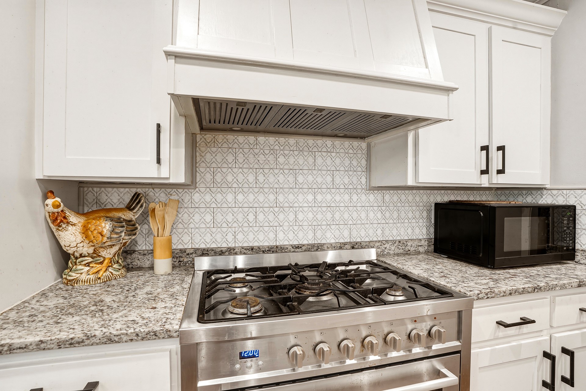 1830 Wood Road Property Photo 14