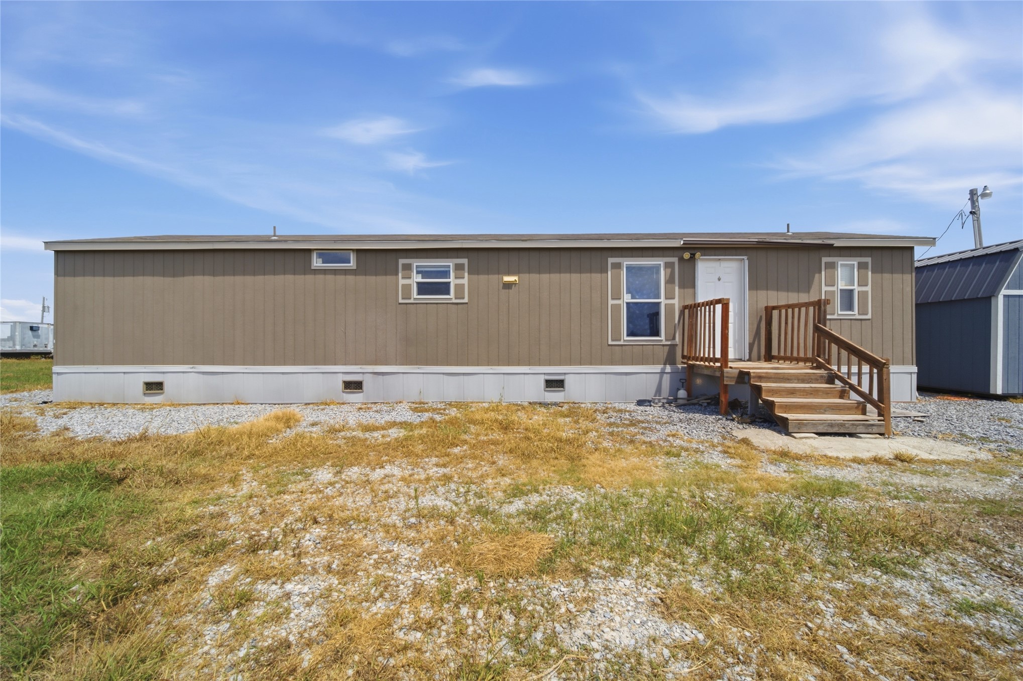 17743 E 390 Road Property Photo 1