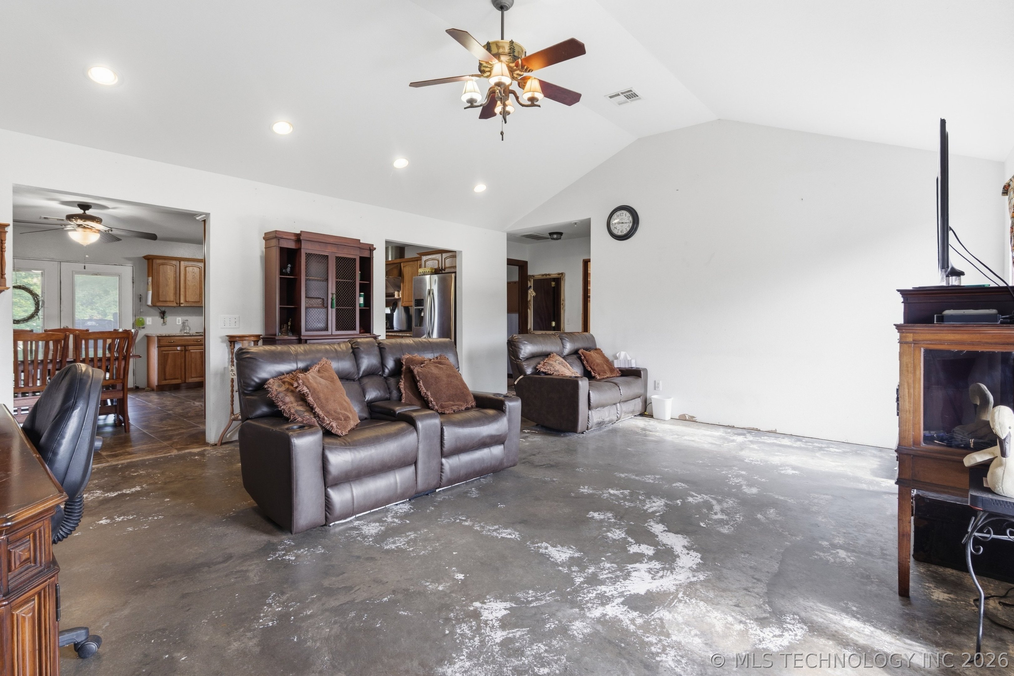 68741 S 225 Road Property Photo 10