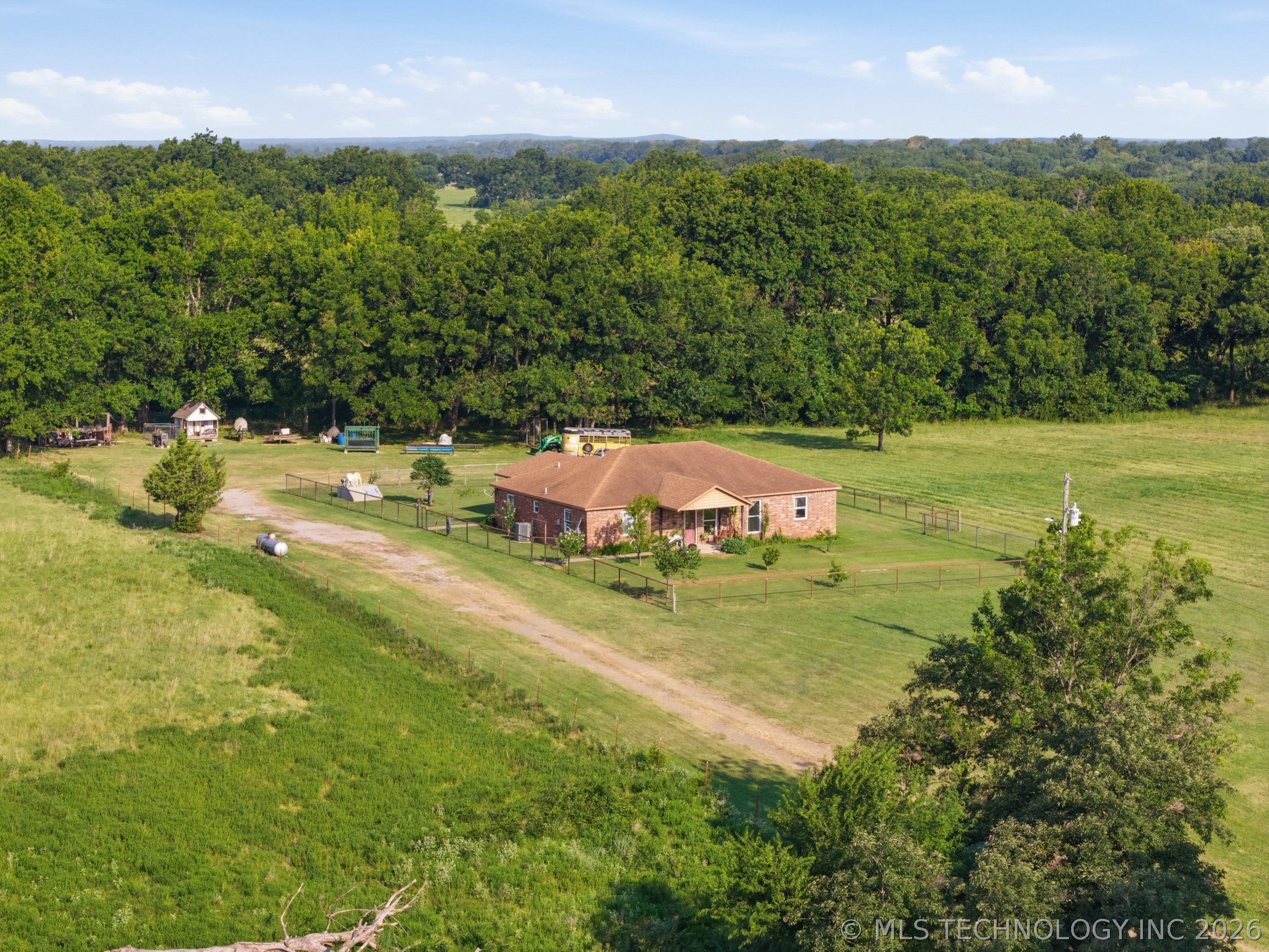 68741 S 225 Road Property Photo 33