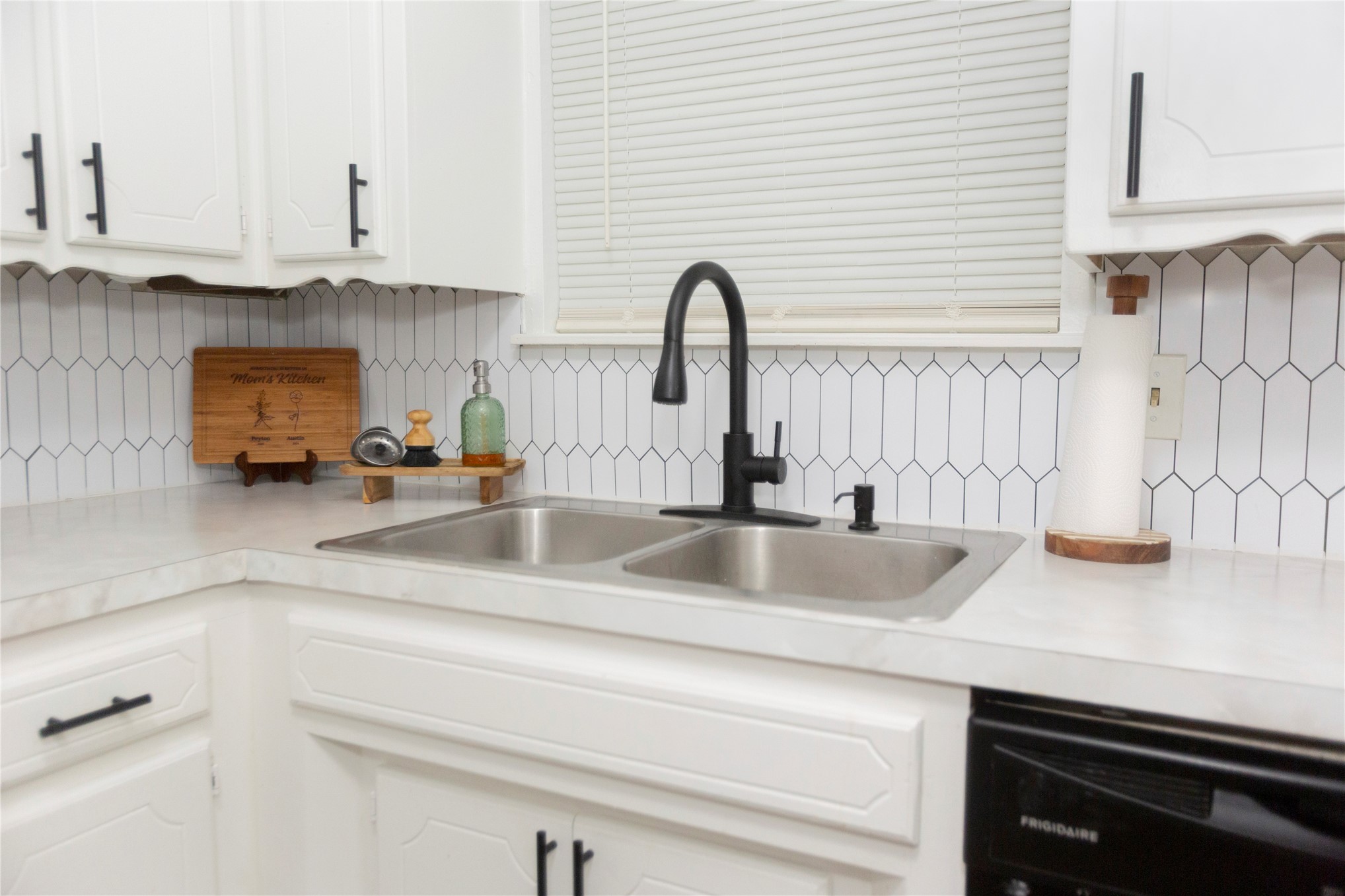 395 Buchanan Avenue Property Photo 10