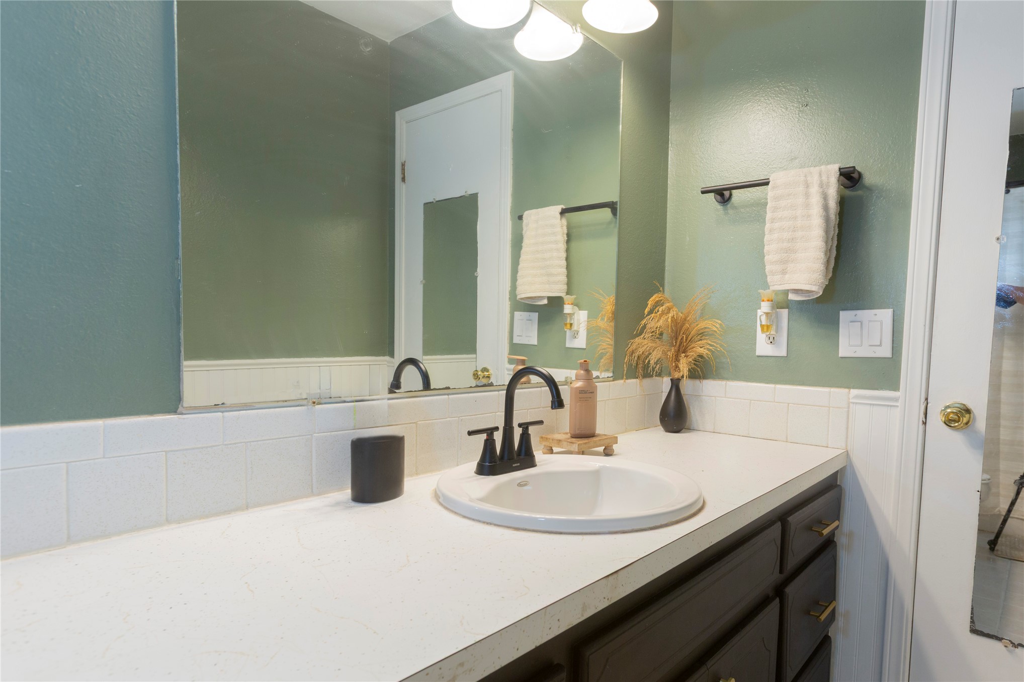 395 Buchanan Avenue Property Photo 20