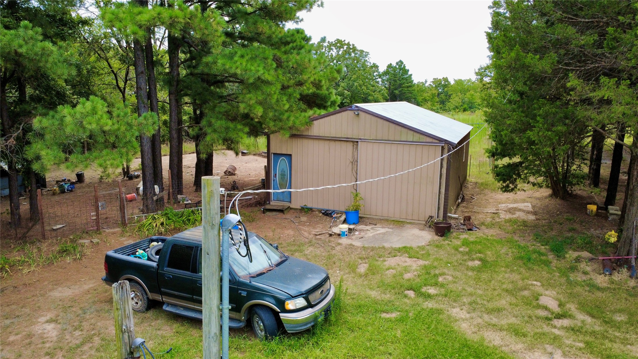 8492 Hickory Lane Property Photo 9