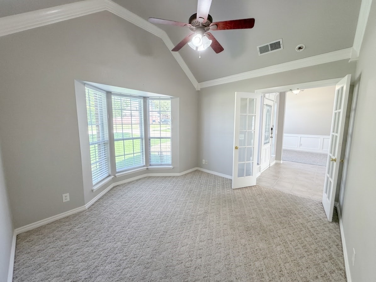 1217 W Granger Street Property Photo 12