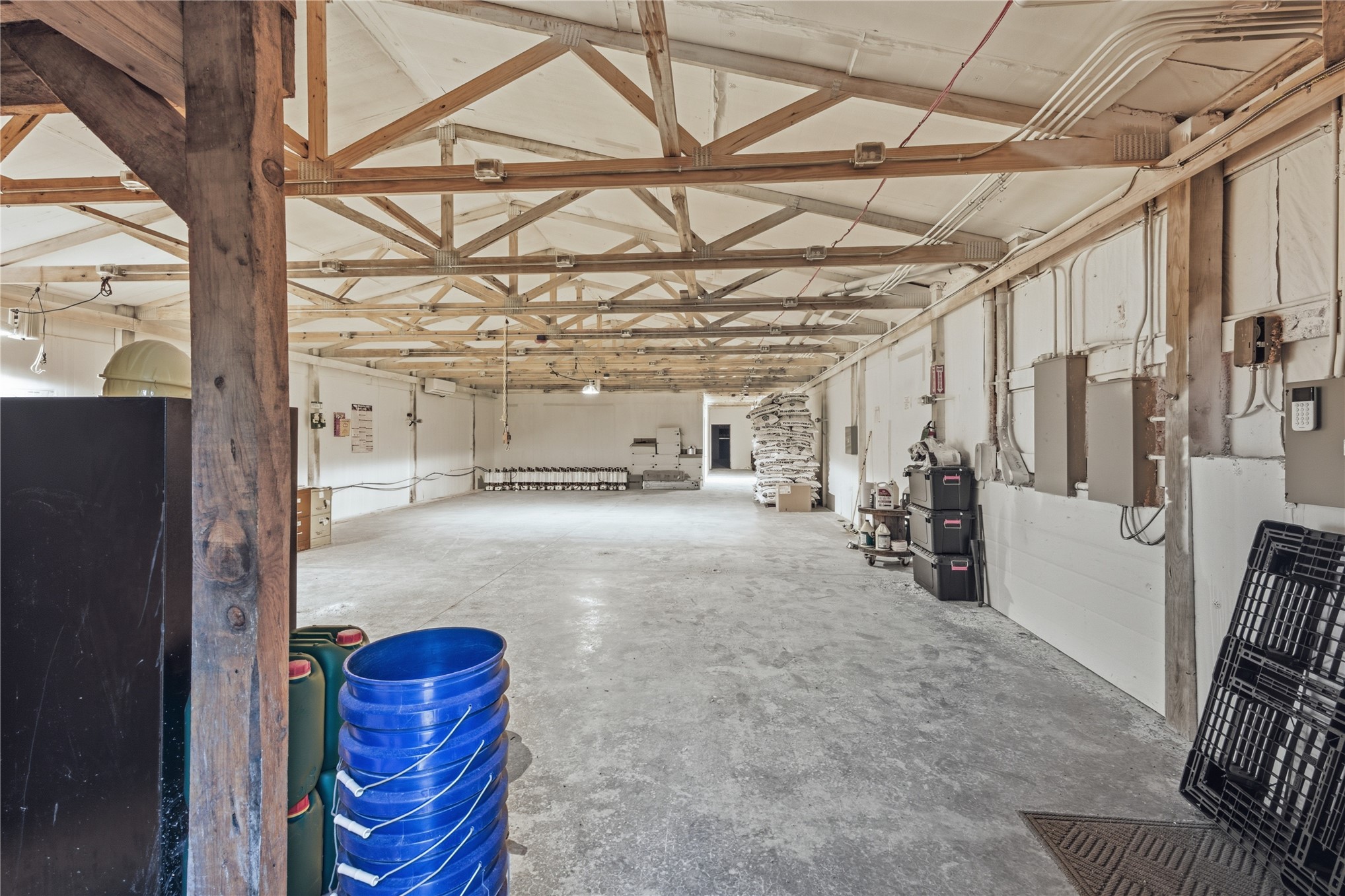 0 878 Road Property Photo 9