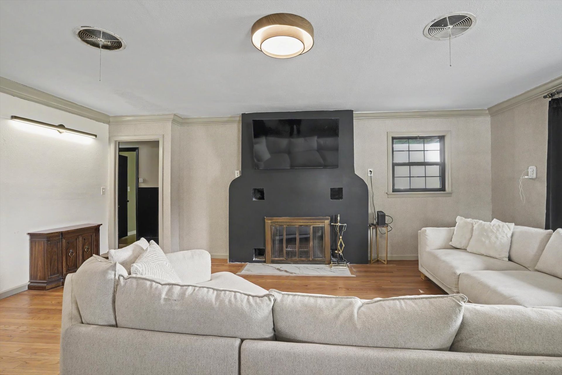 602 E Elgin Place Property Photo 10