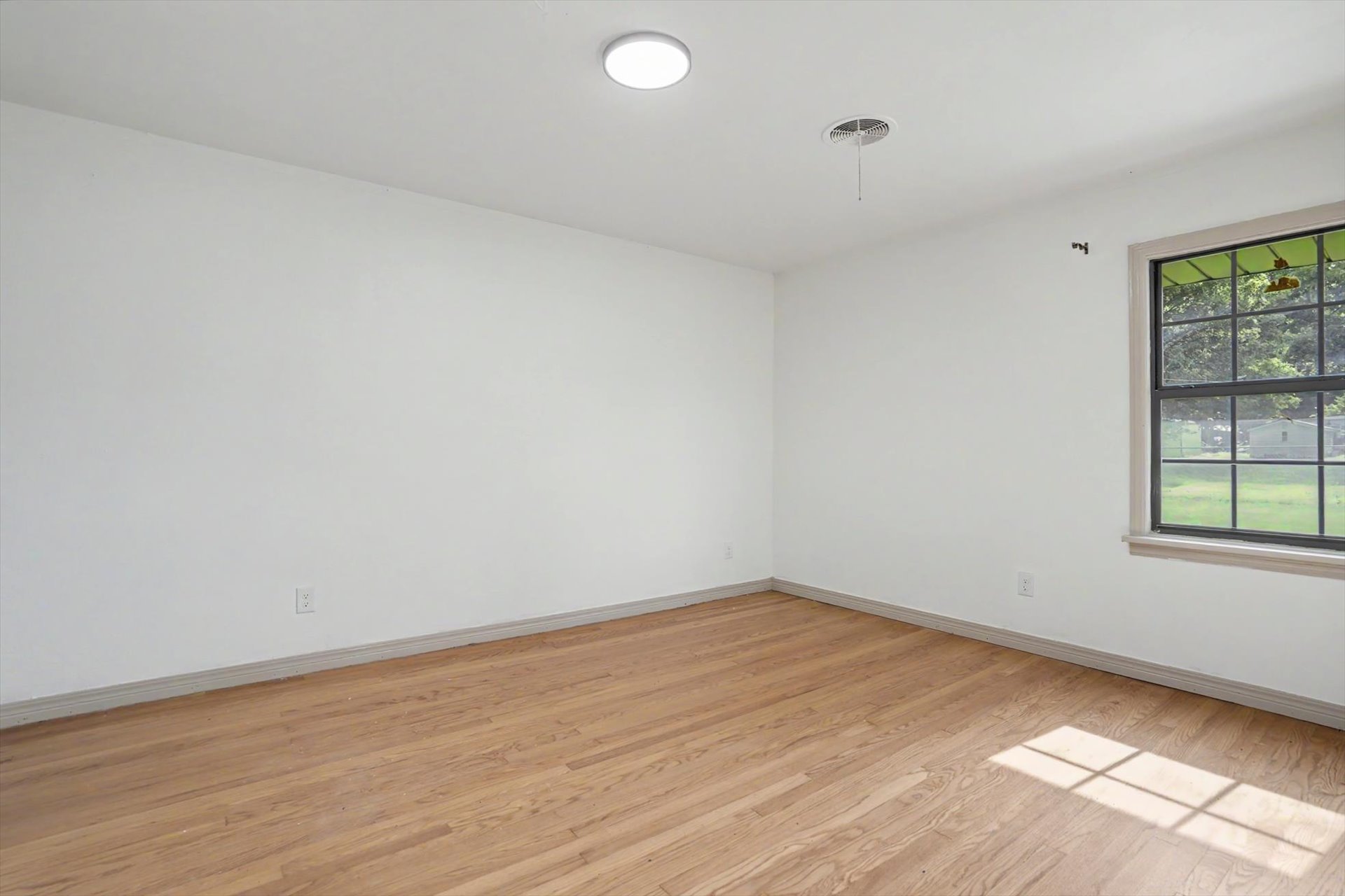 602 E Elgin Place Property Photo 22