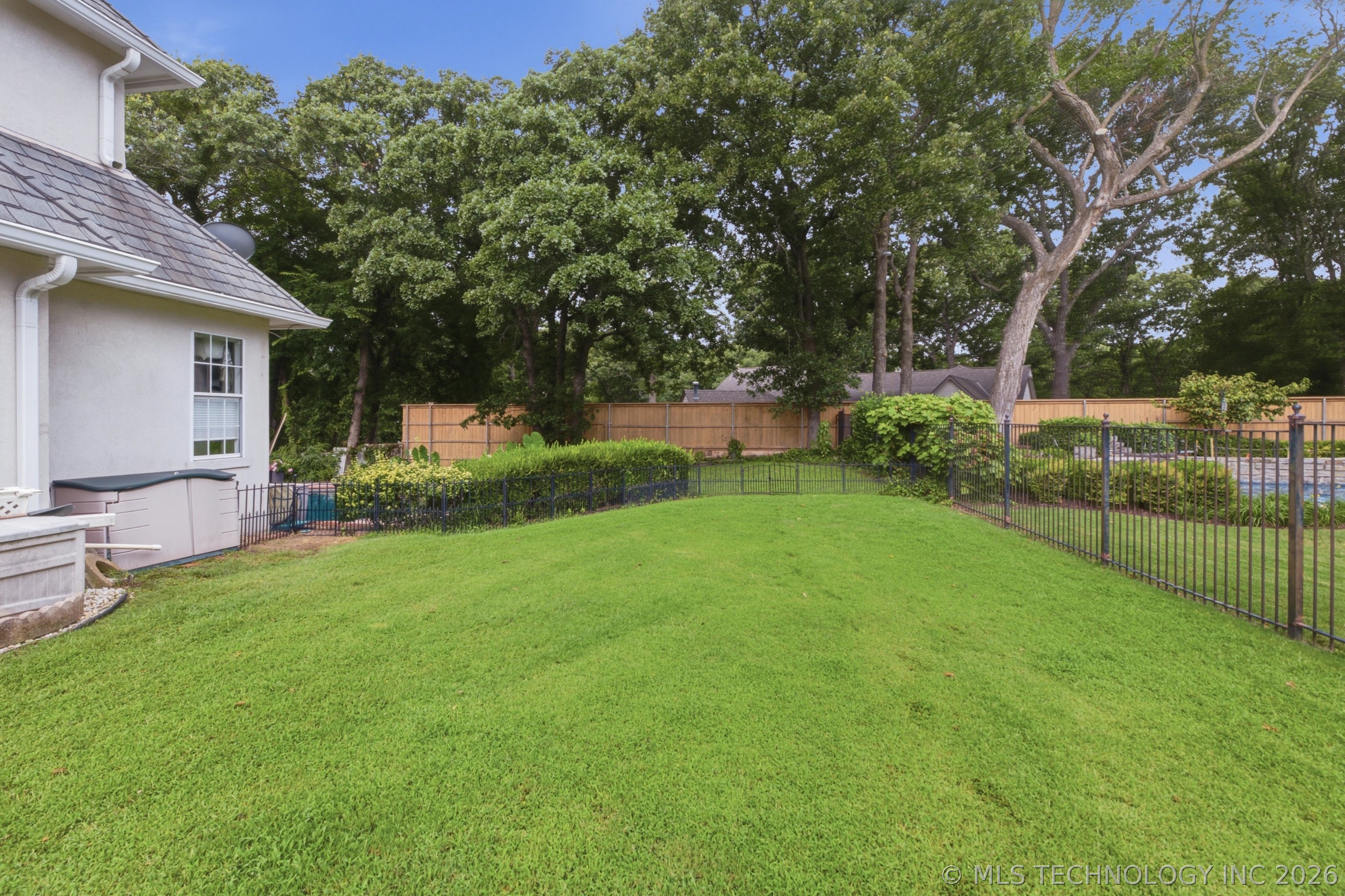 11208 S Vandalia Avenue Property Photo 45