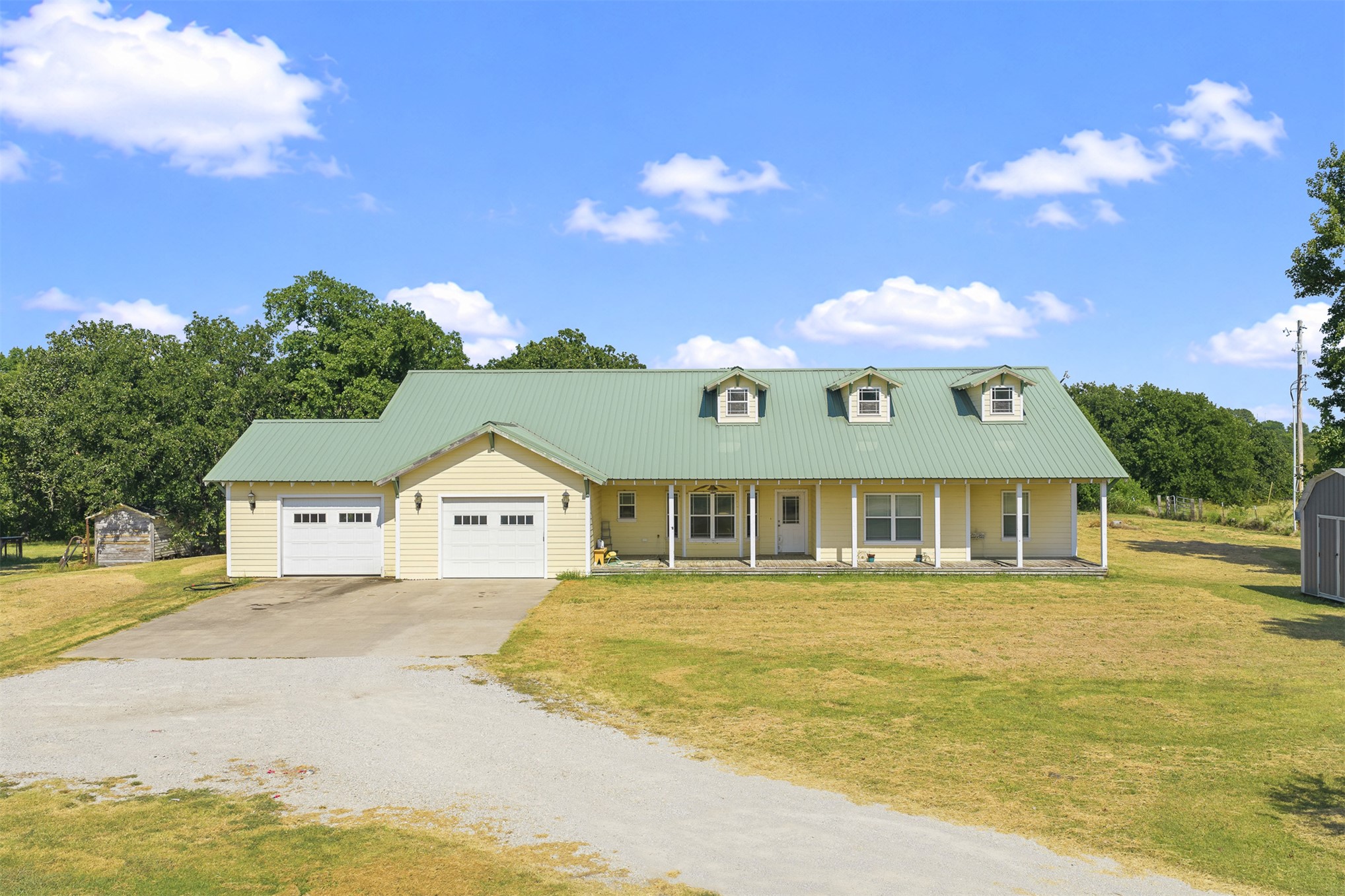 11754 Us Highway 77 Property Photo 2