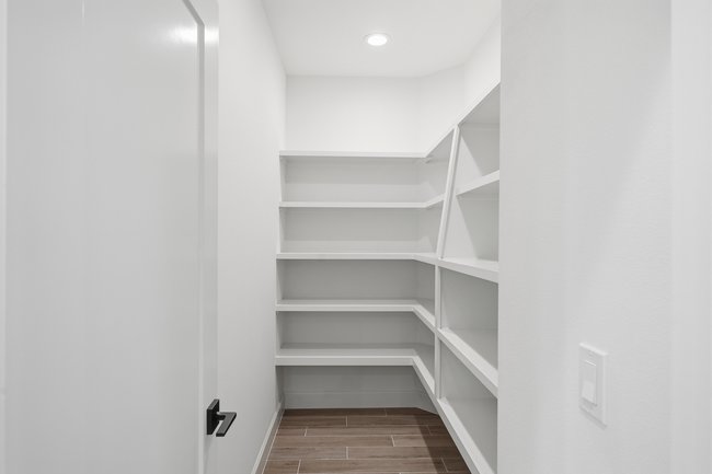 2722 Highlands Place Property Photo 11