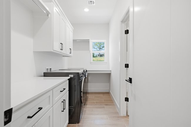 2722 Highlands Place Property Photo 21
