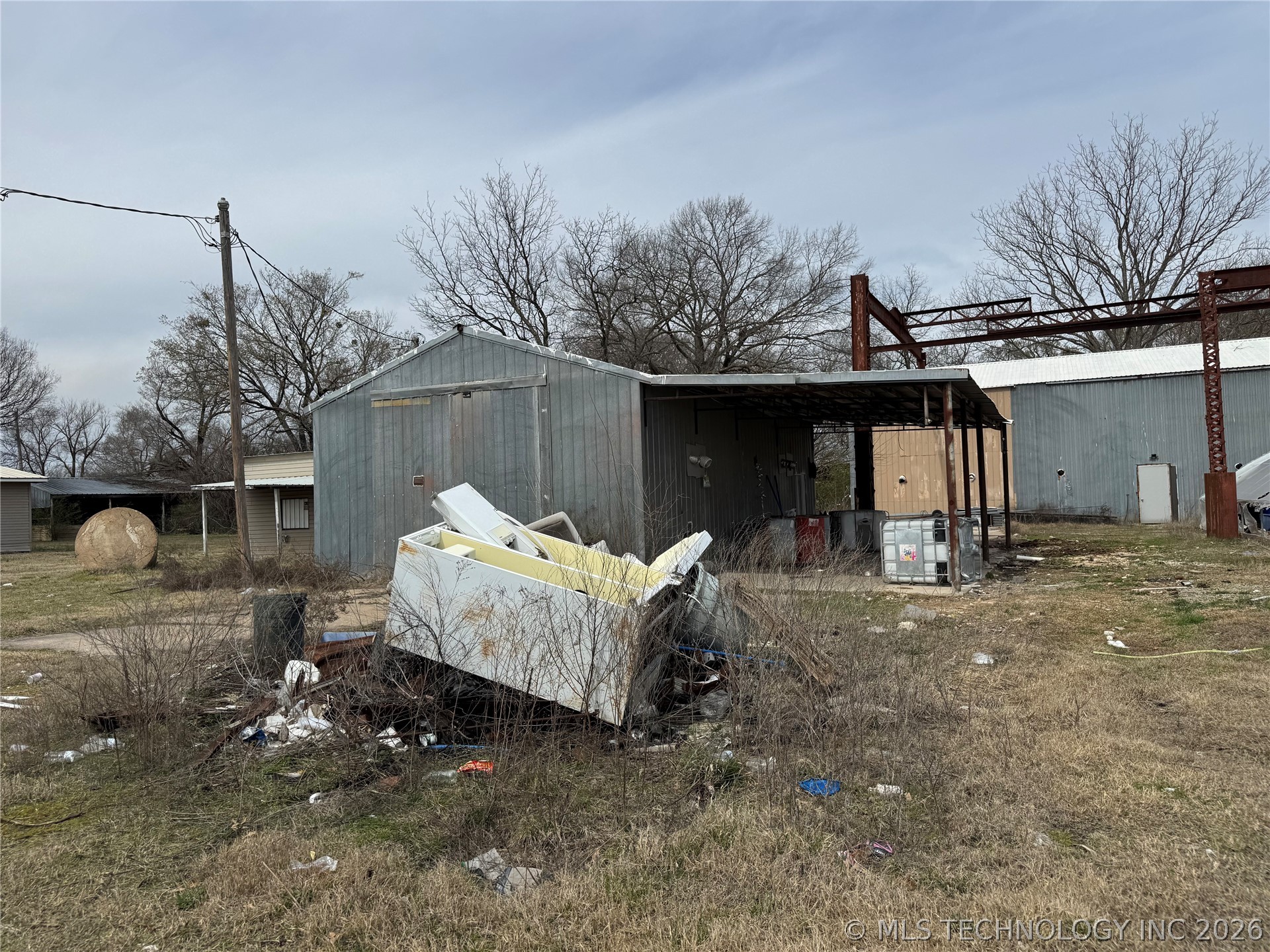 1801 N Morton Avenue Property Photo 10
