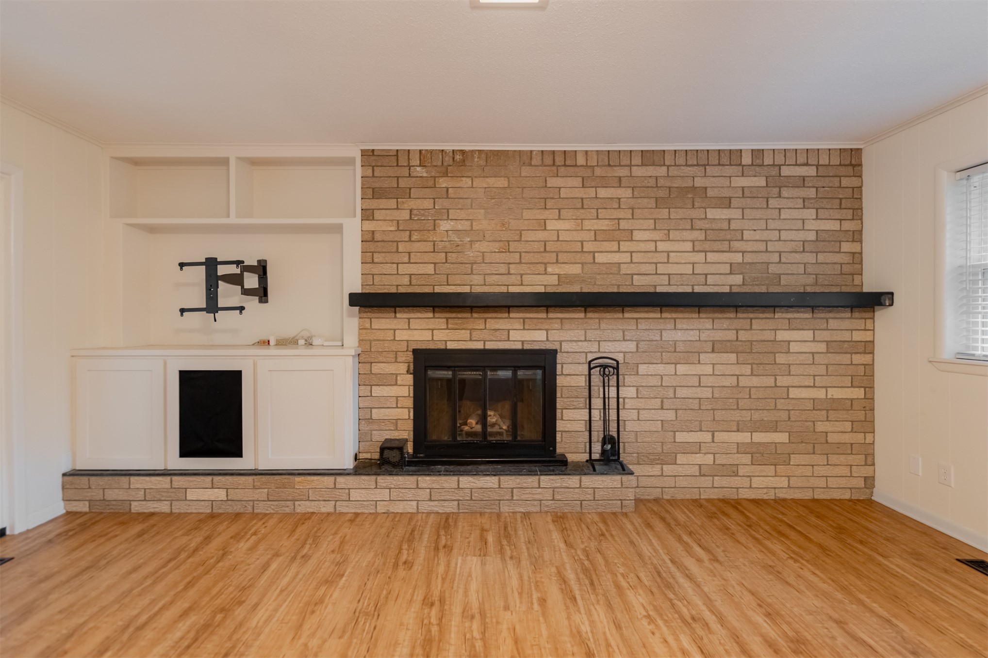 1108 S Ridge Drive Property Photo 6