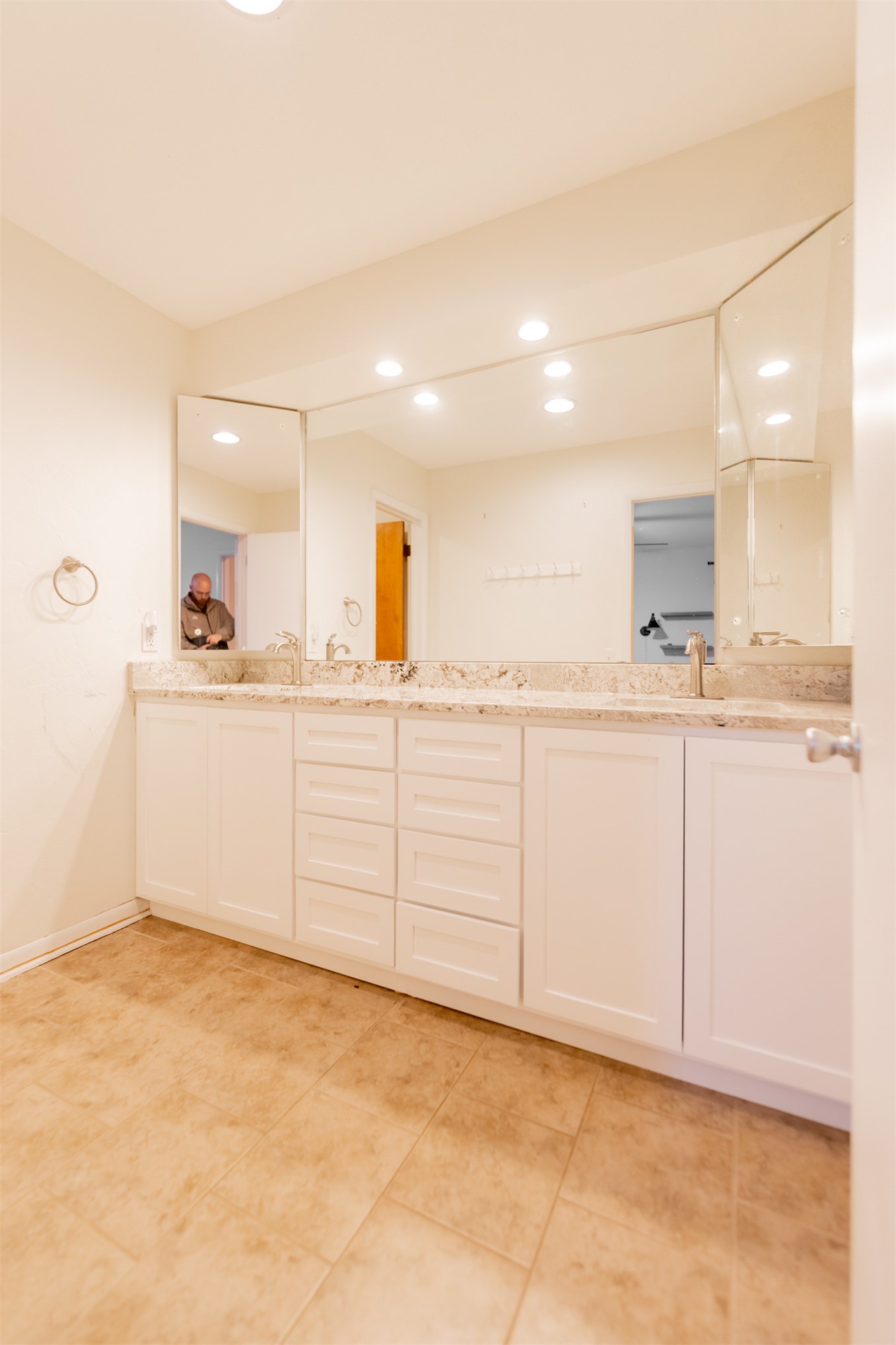 1108 S Ridge Drive Property Photo 38