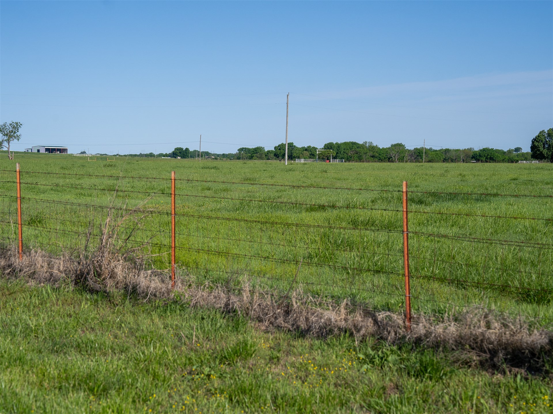 3 N 300 Road Property Photo 3