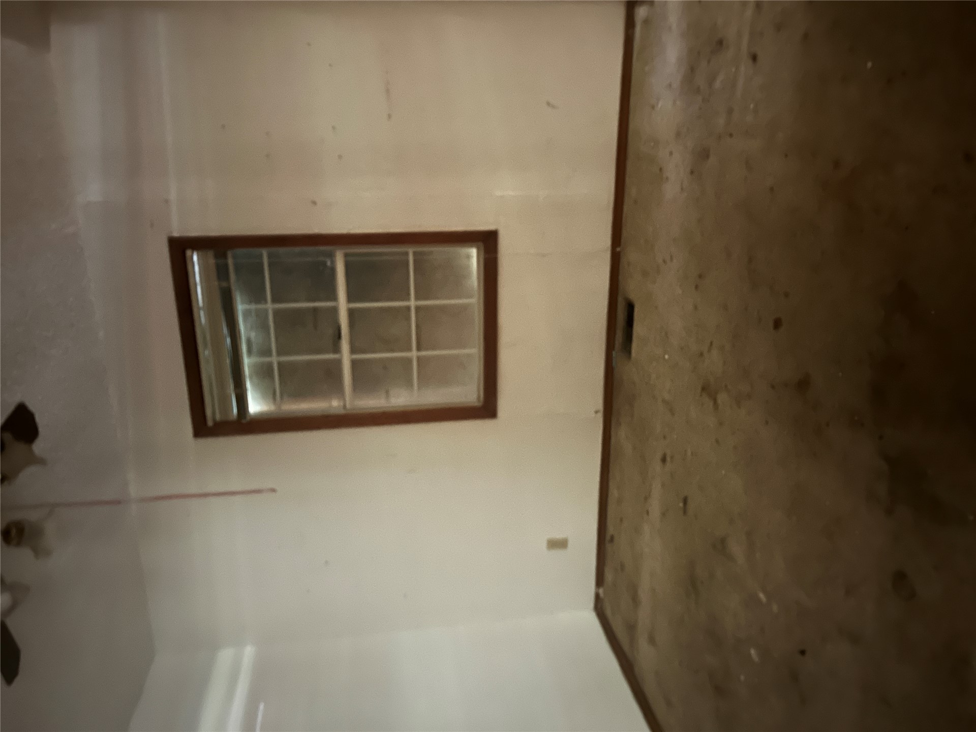 1335 N Rosedale Avenue Property Photo 6