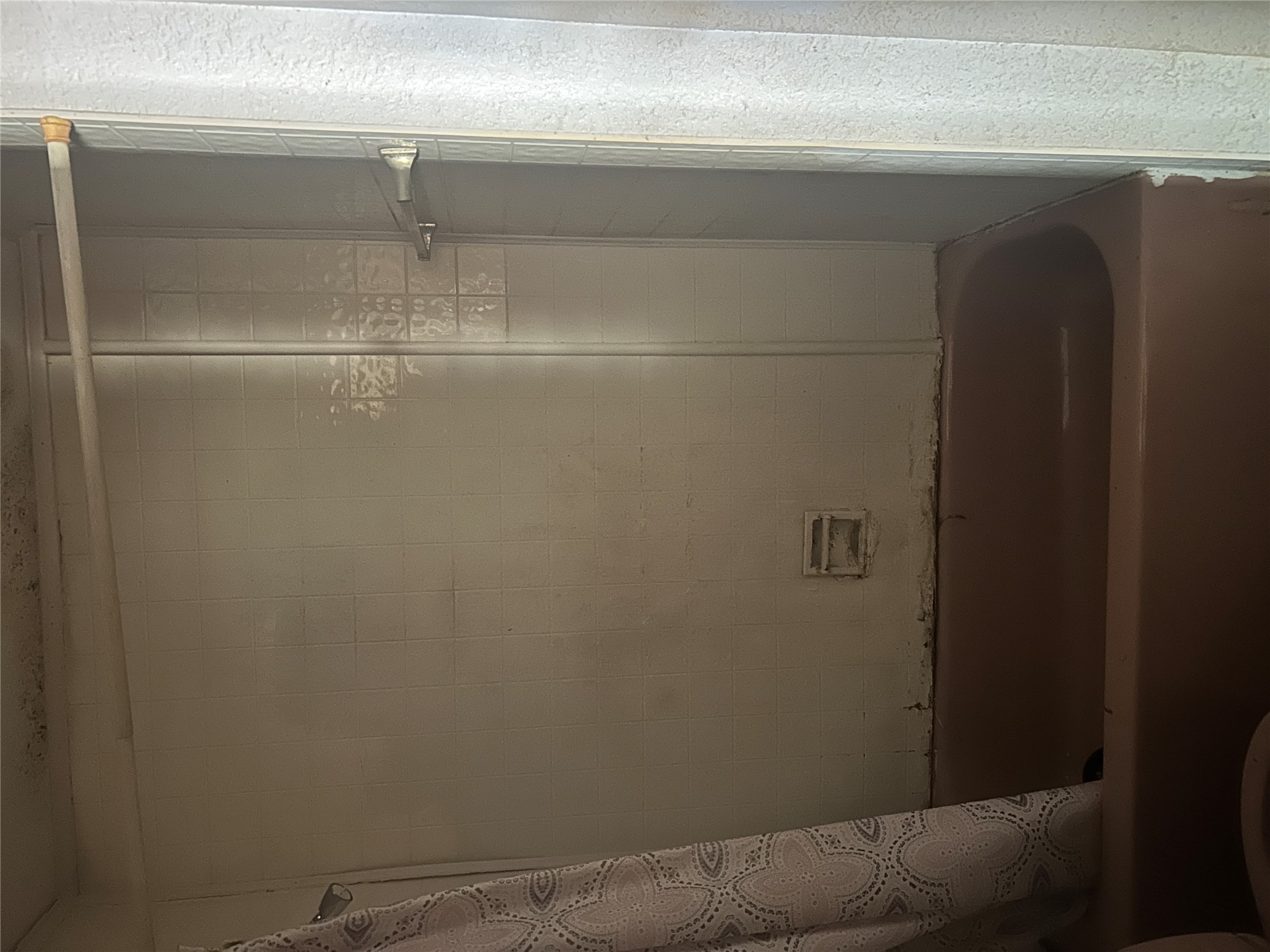 1335 N Rosedale Avenue Property Photo 7