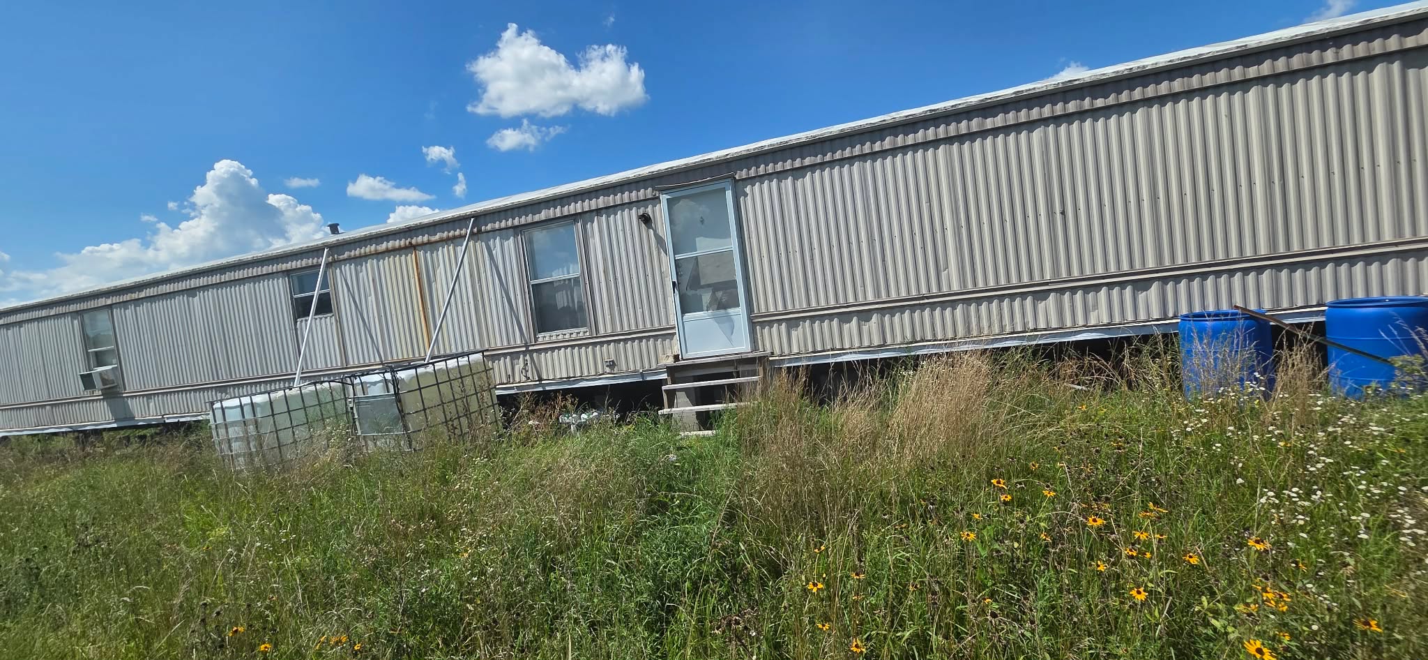 435230 E 240 Road Property Photo 3