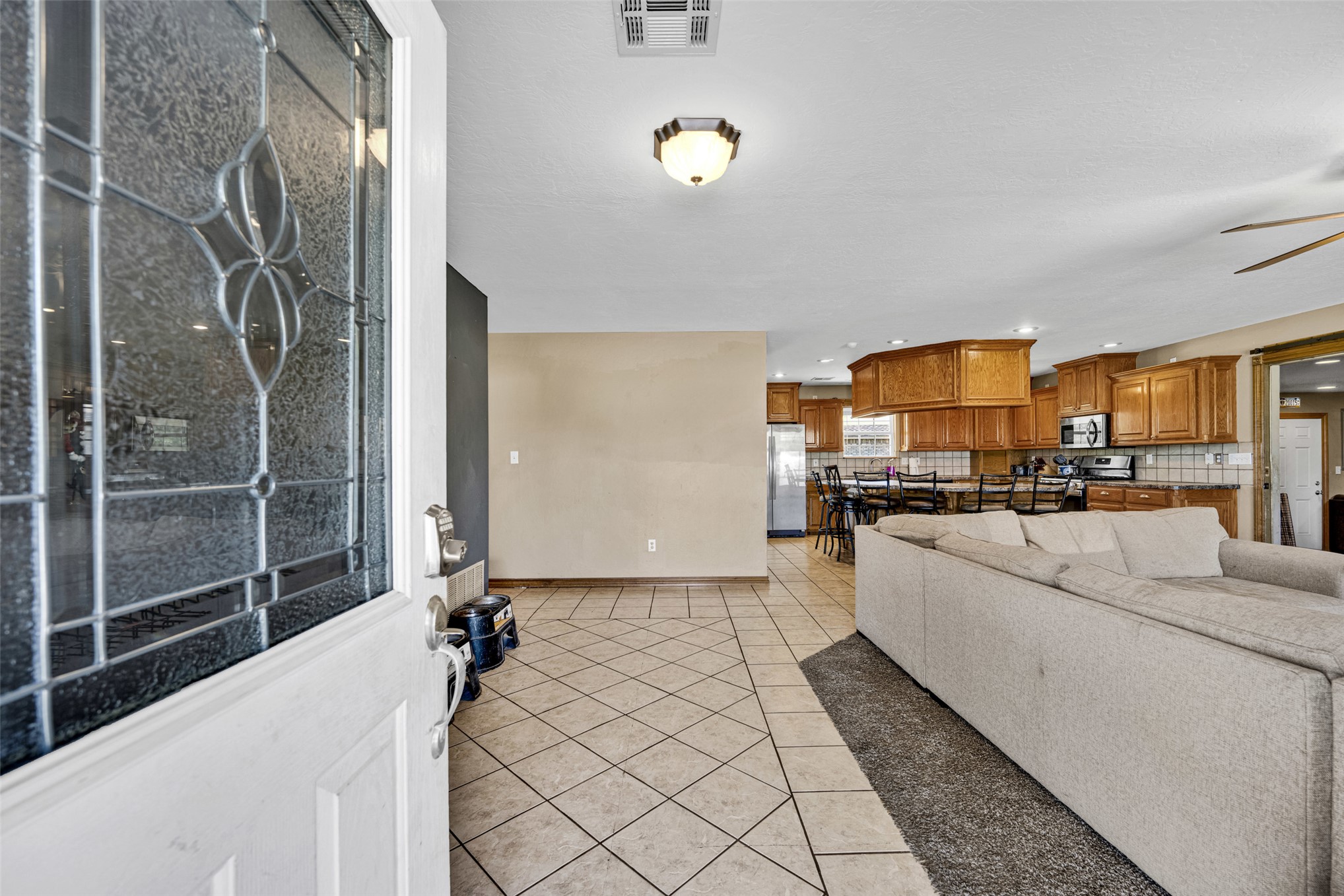 403 S Hancock Property Photo 4