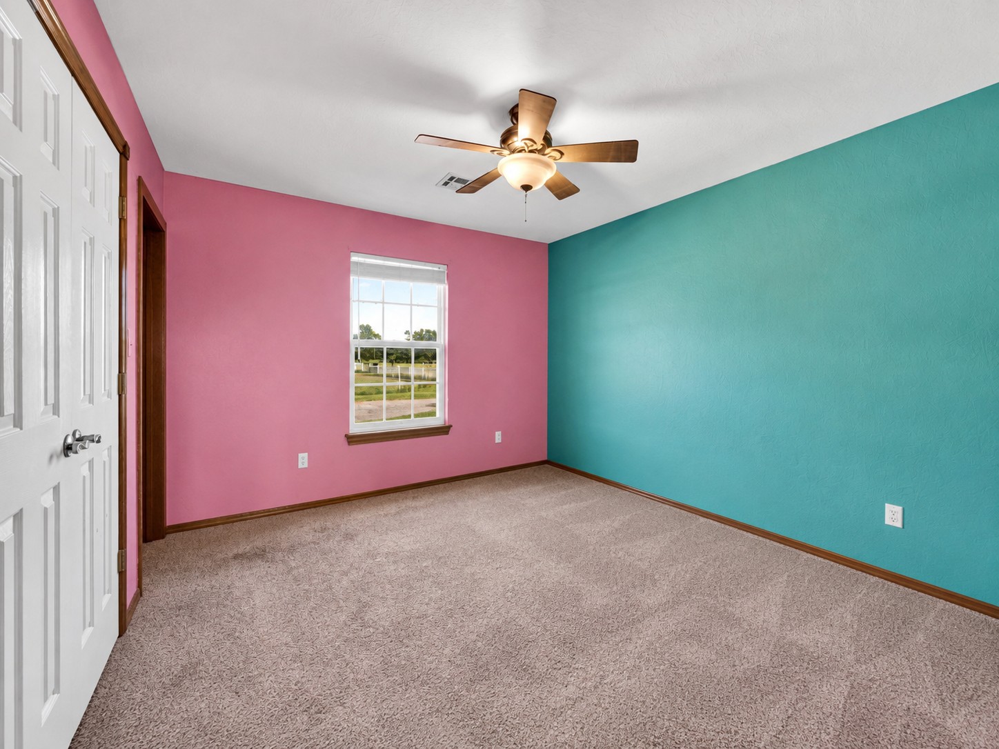 403 S Hancock Property Photo 16