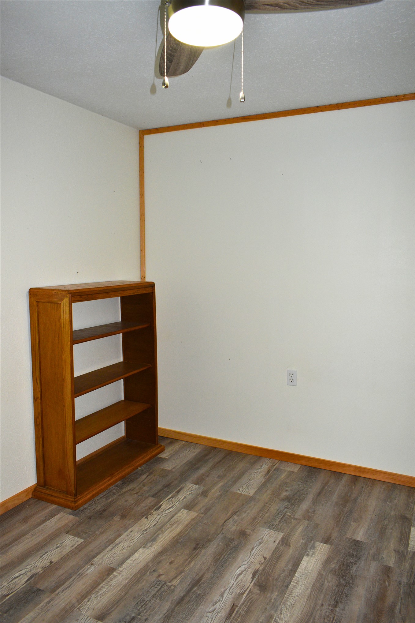 423118 E 1944 Lane Property Photo 21