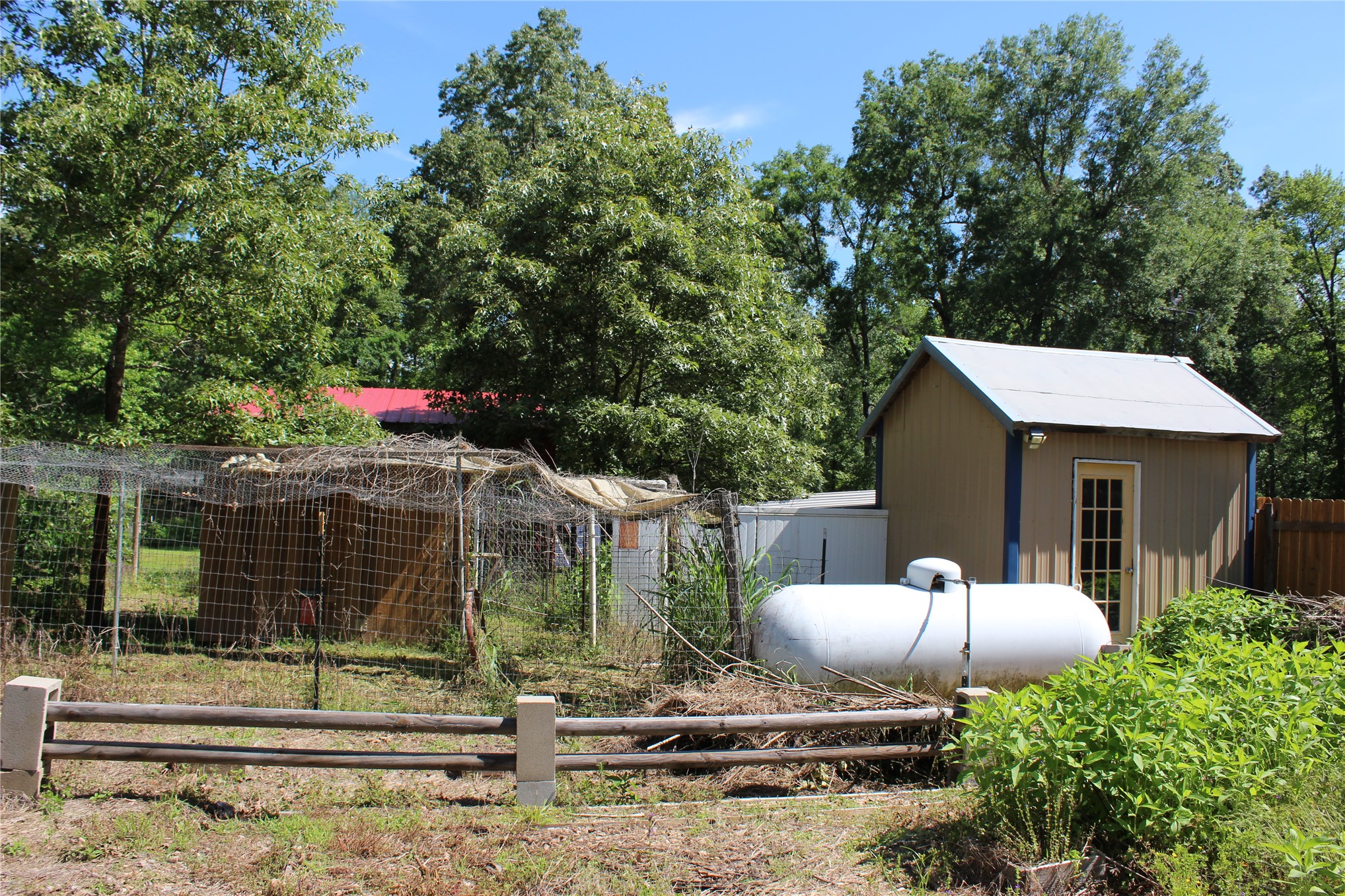 423118 E 1944 Lane Property Photo 40