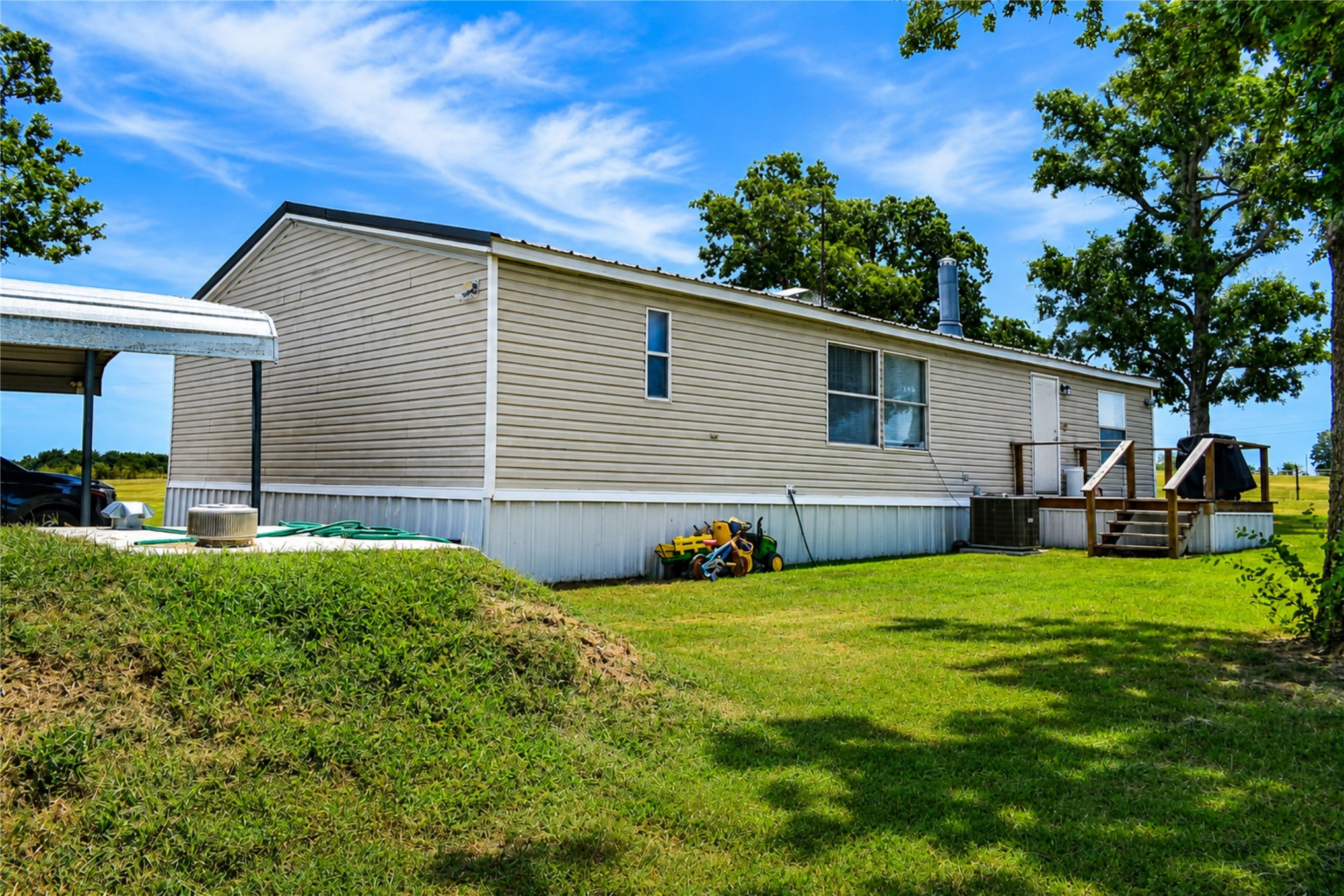 3237 Hometown Property Photo 15