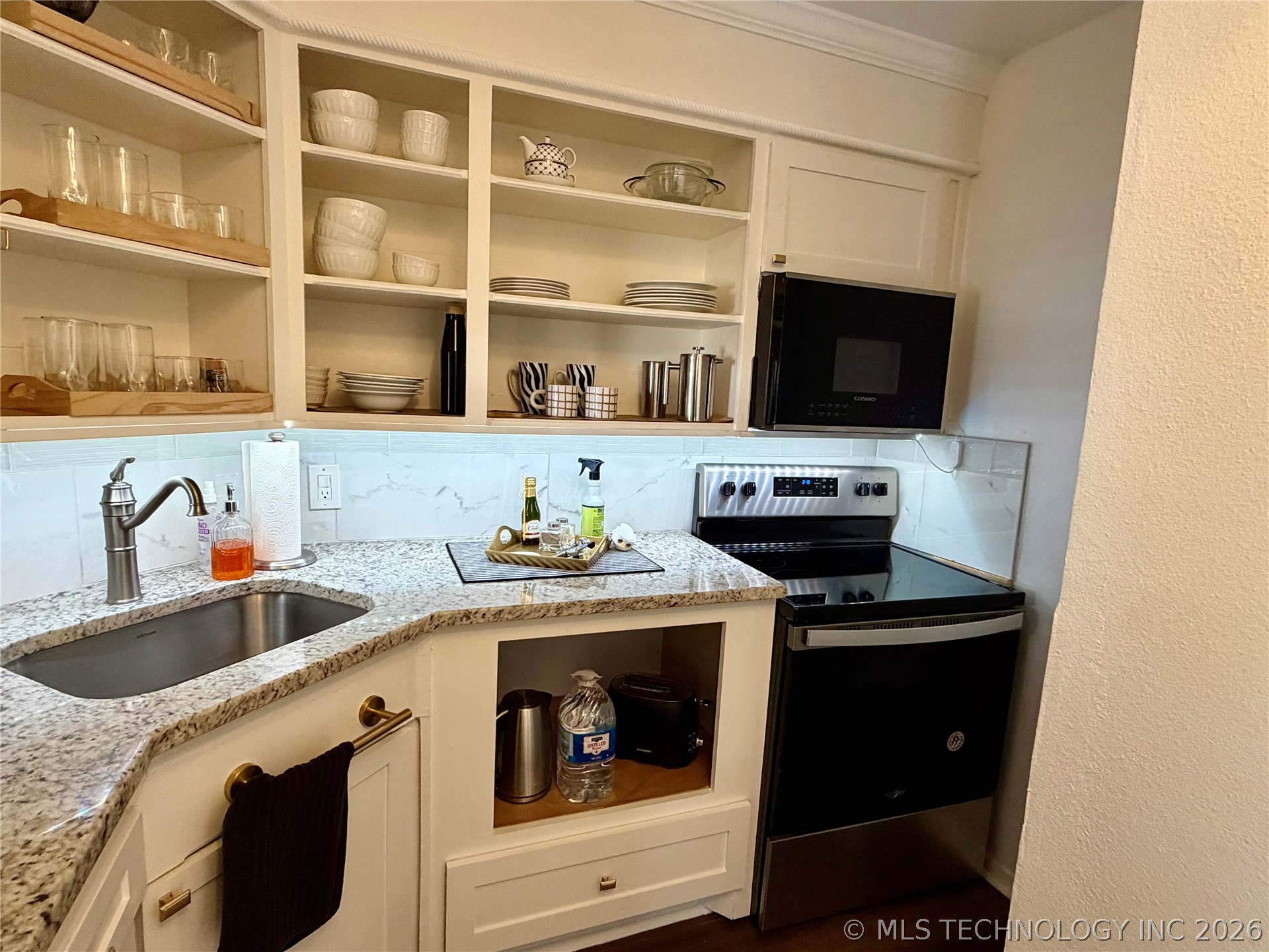129 Falconhead Drive A Property Photo 9